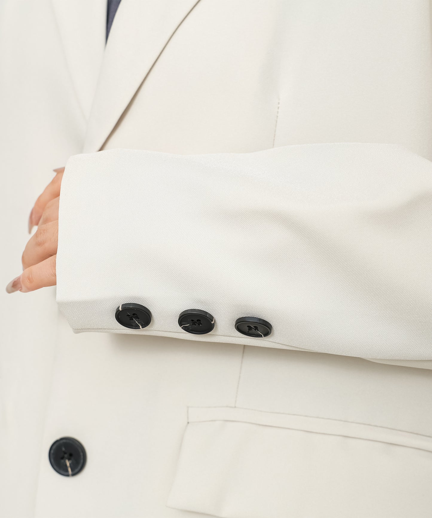 バックボタン付き ベーシック ミドル テーラード ジャケット