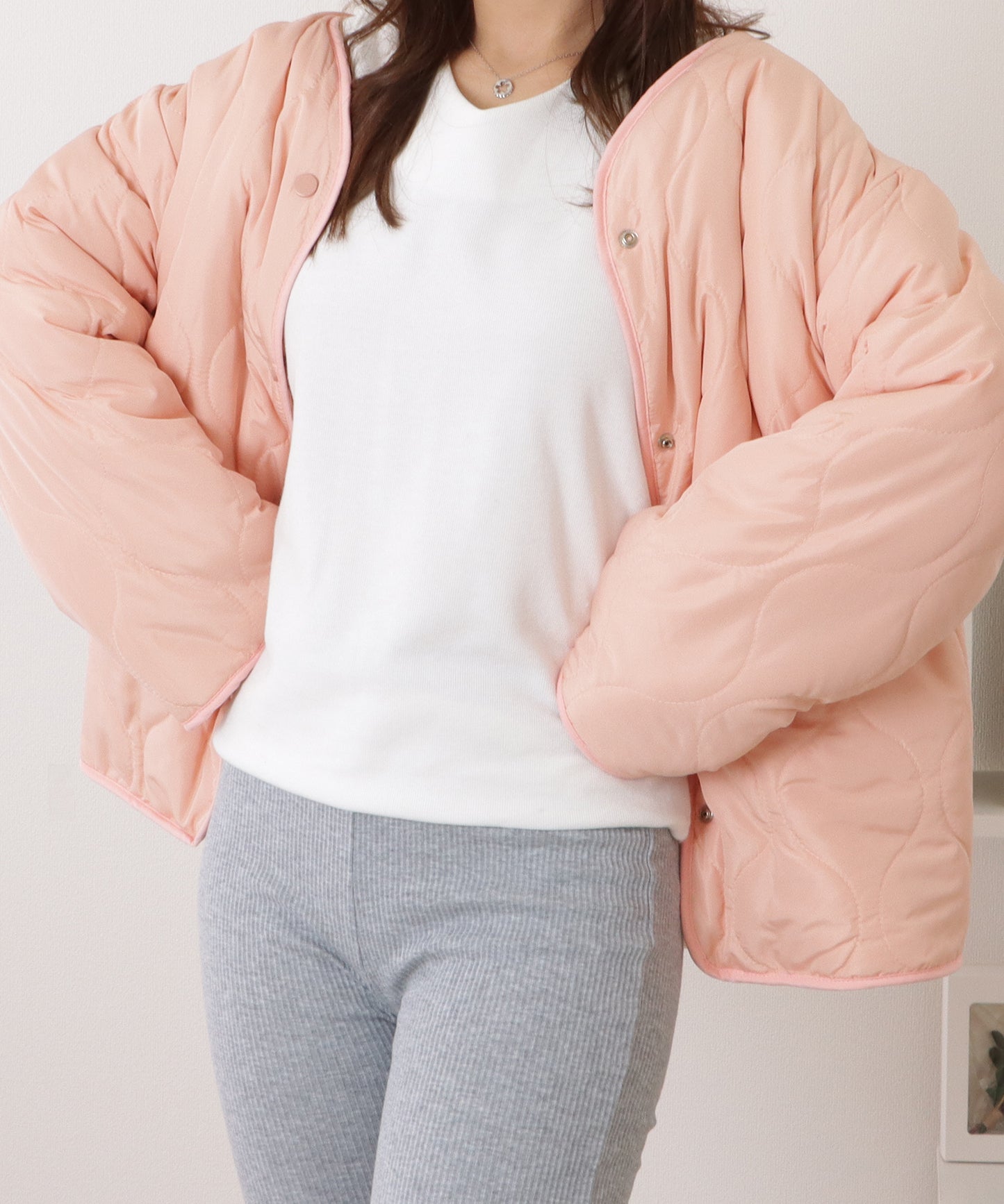 リバーシブルノーカラーキルティングジャケット