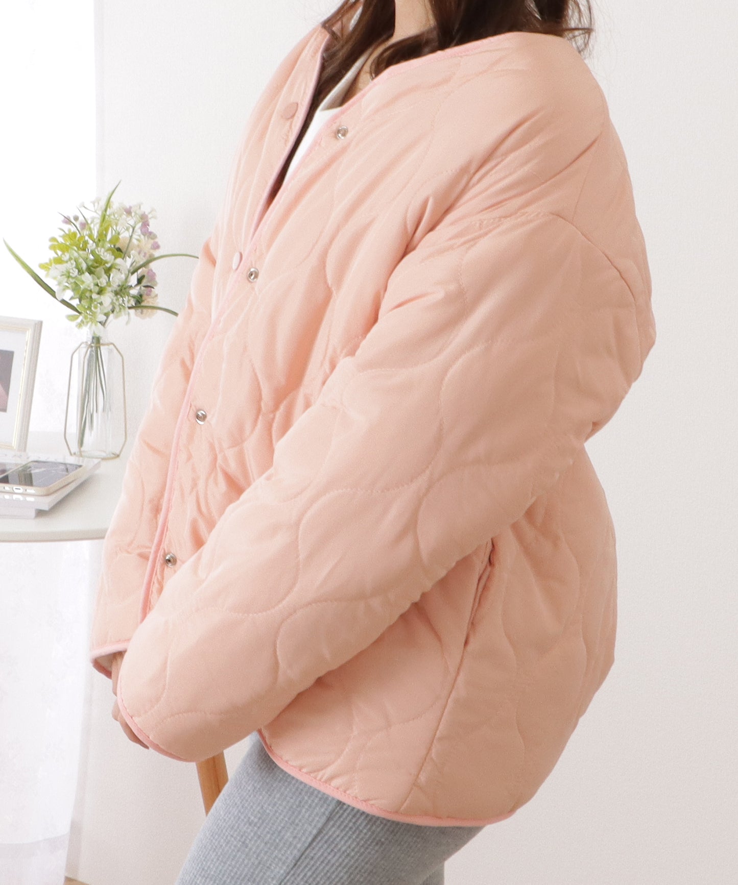 リバーシブルノーカラーキルティングジャケット