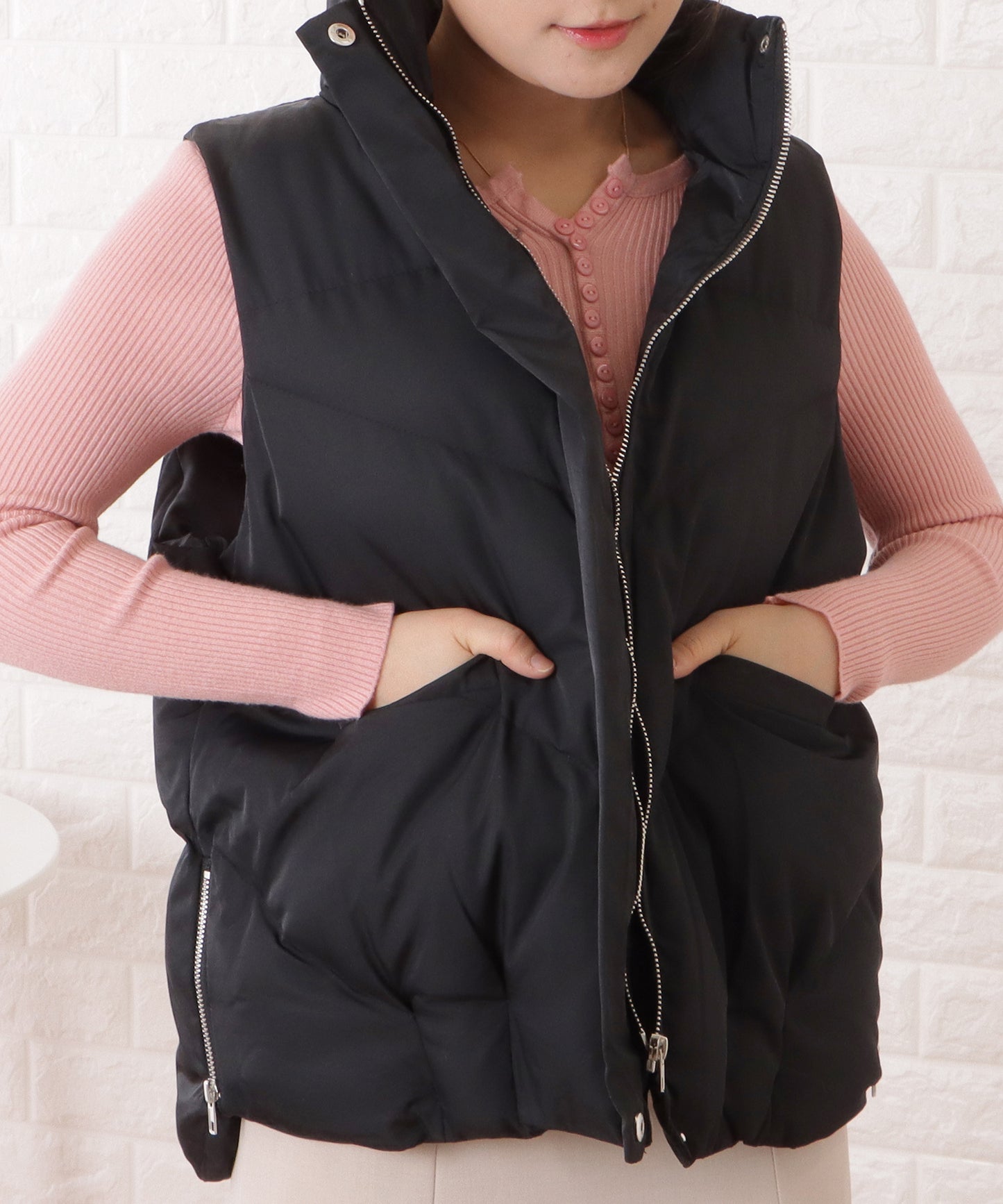 スタンドカラージップアップキルティングベスト