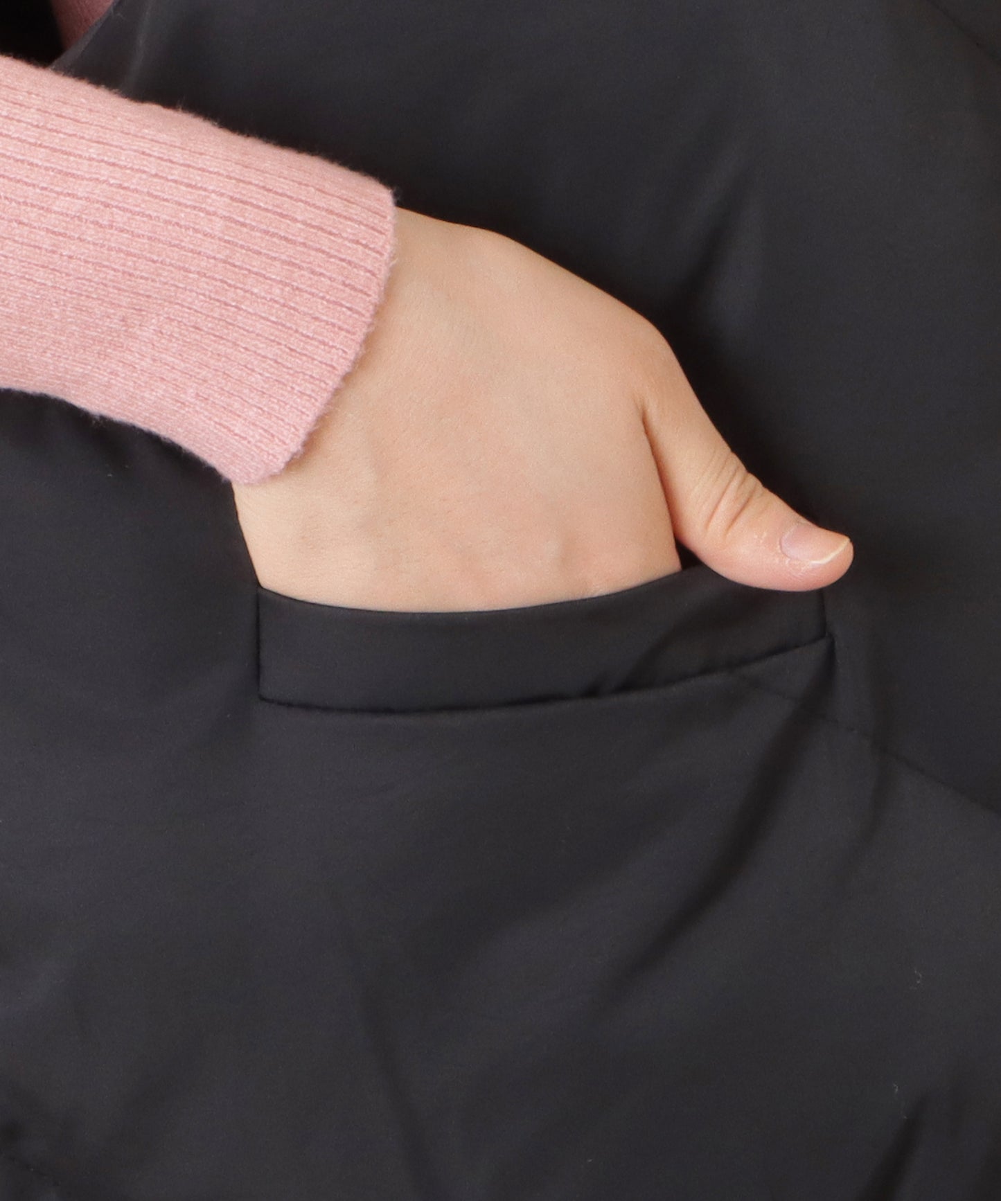 スタンドカラージップアップキルティングベスト