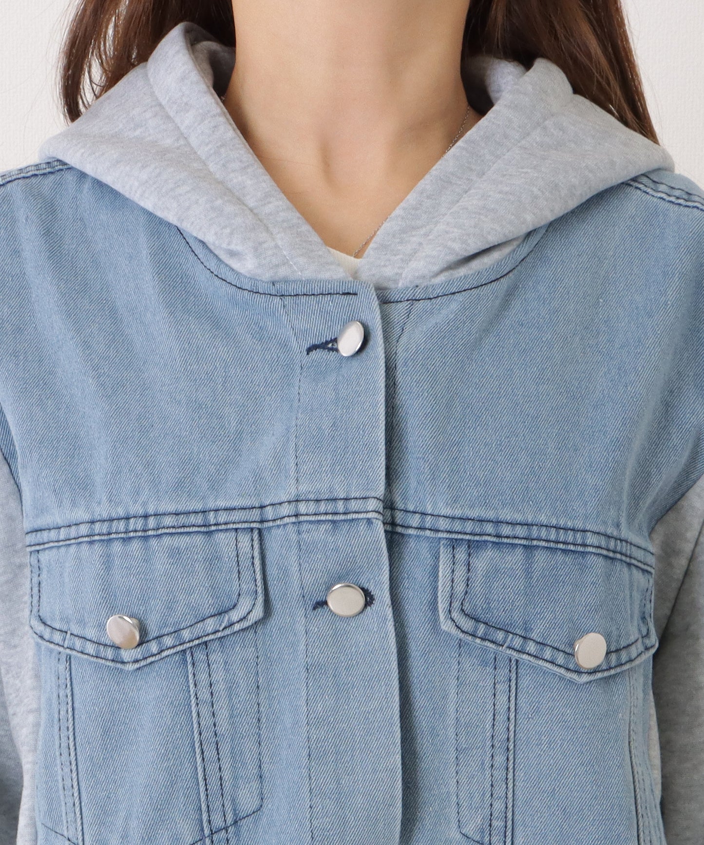 デニムドッキングフーデットスウェットコート