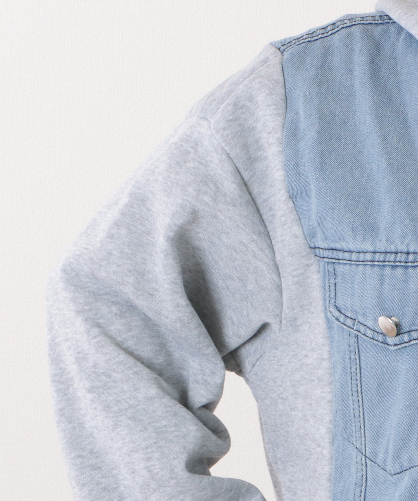 デニムドッキングフーデットスウェットコート