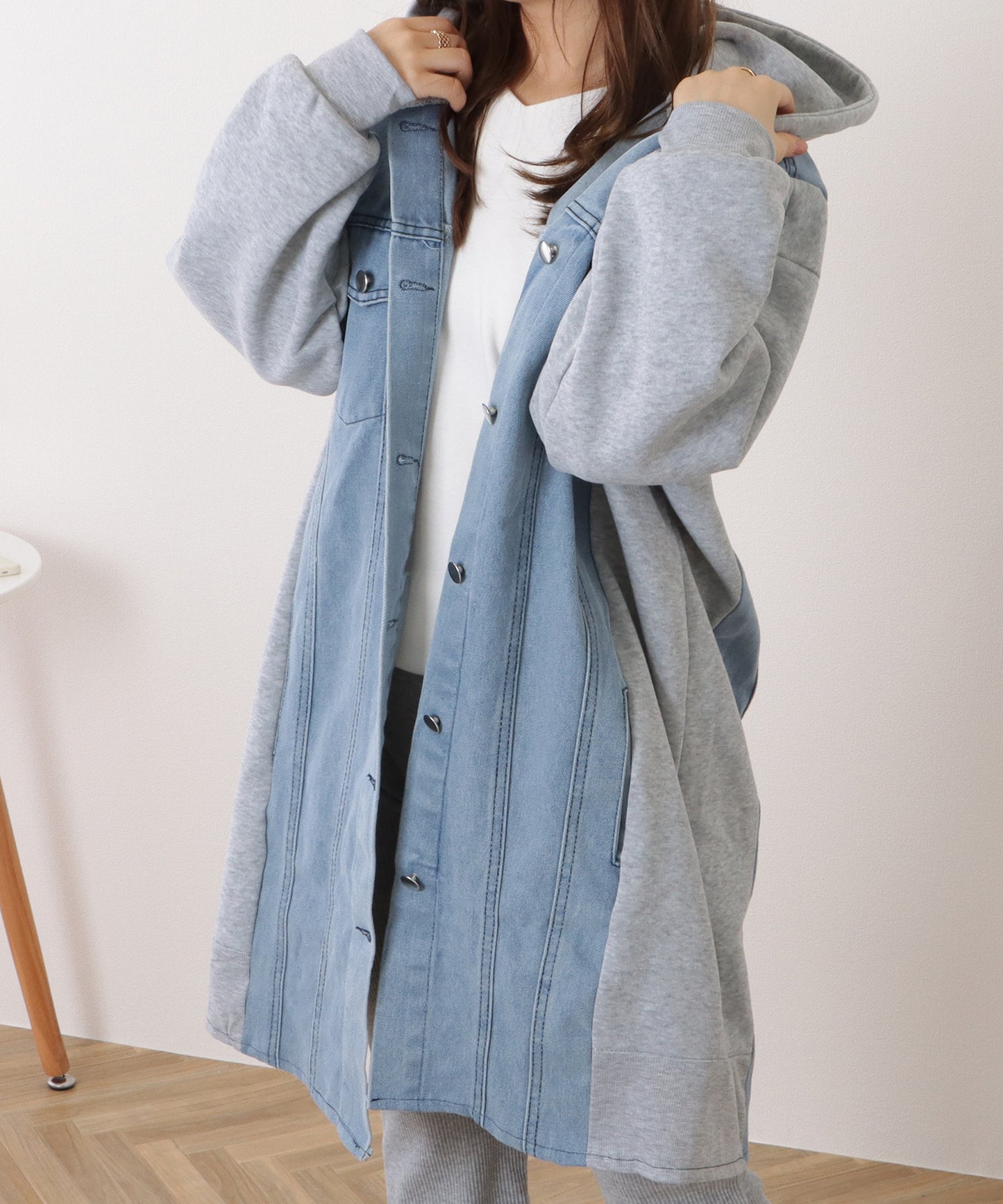 デニムドッキングフーデットスウェットコート