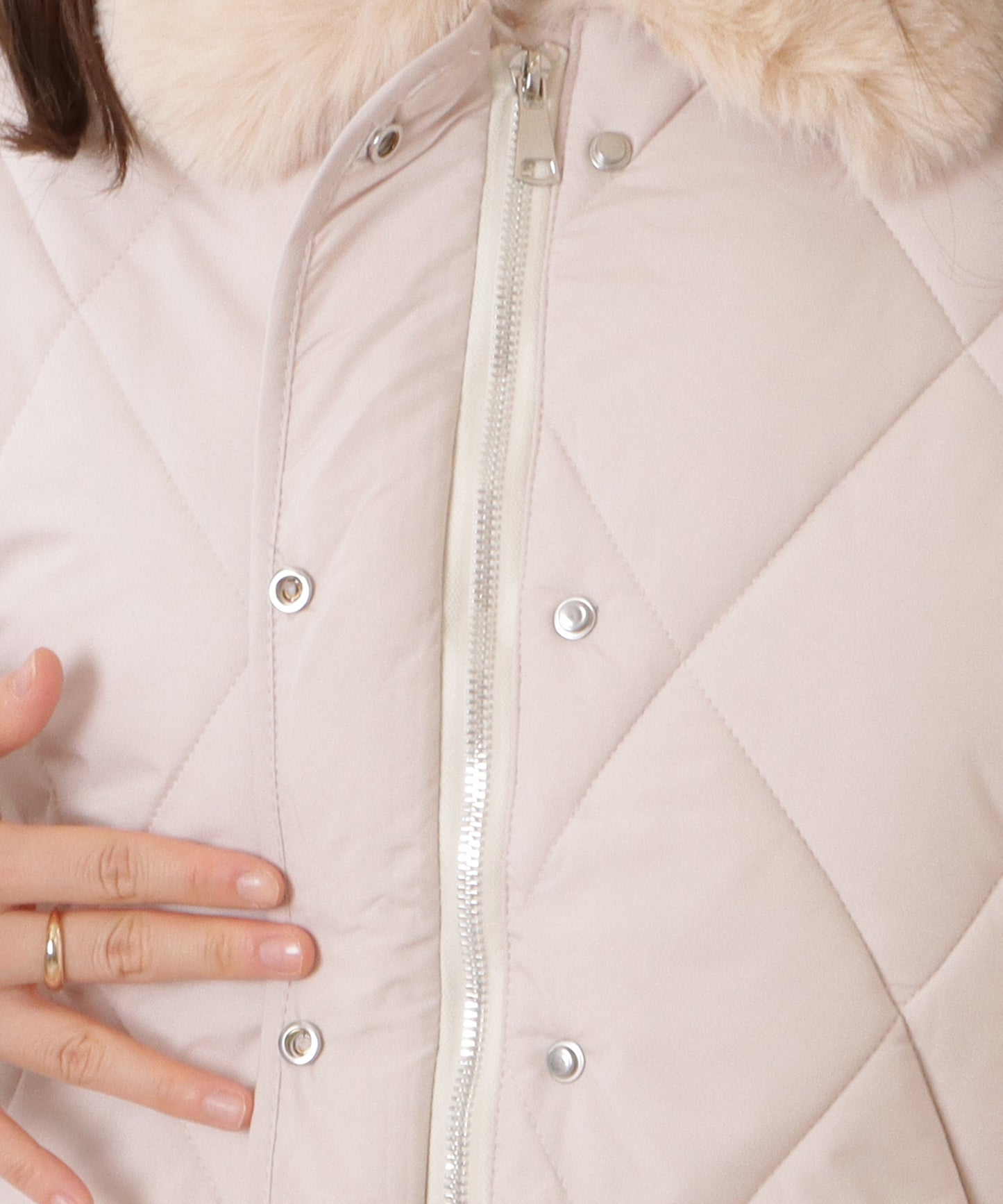 ファーカラー中綿キルティングジャケット