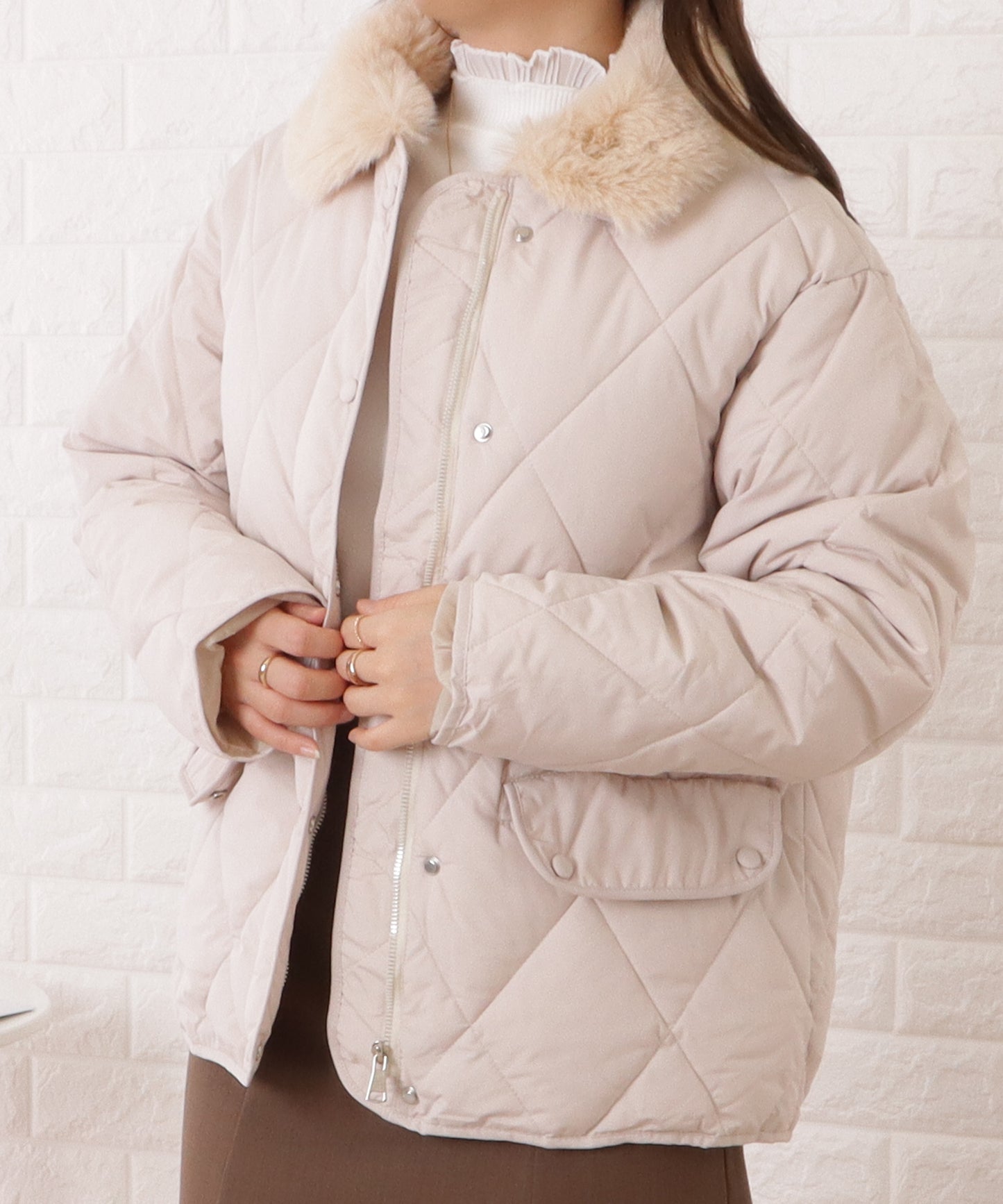 ファーカラー中綿キルティングジャケット