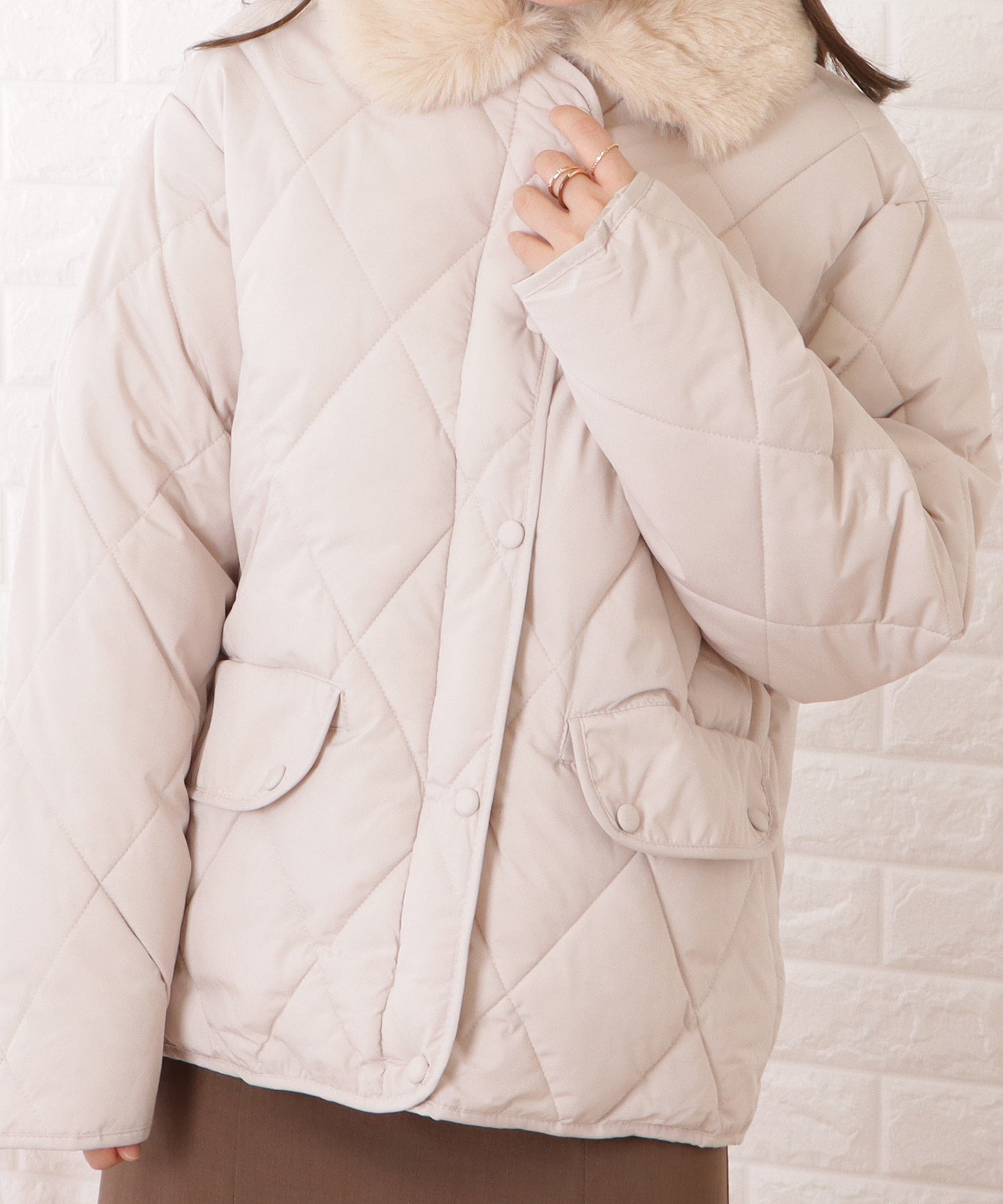 ファーカラー中綿キルティングジャケット