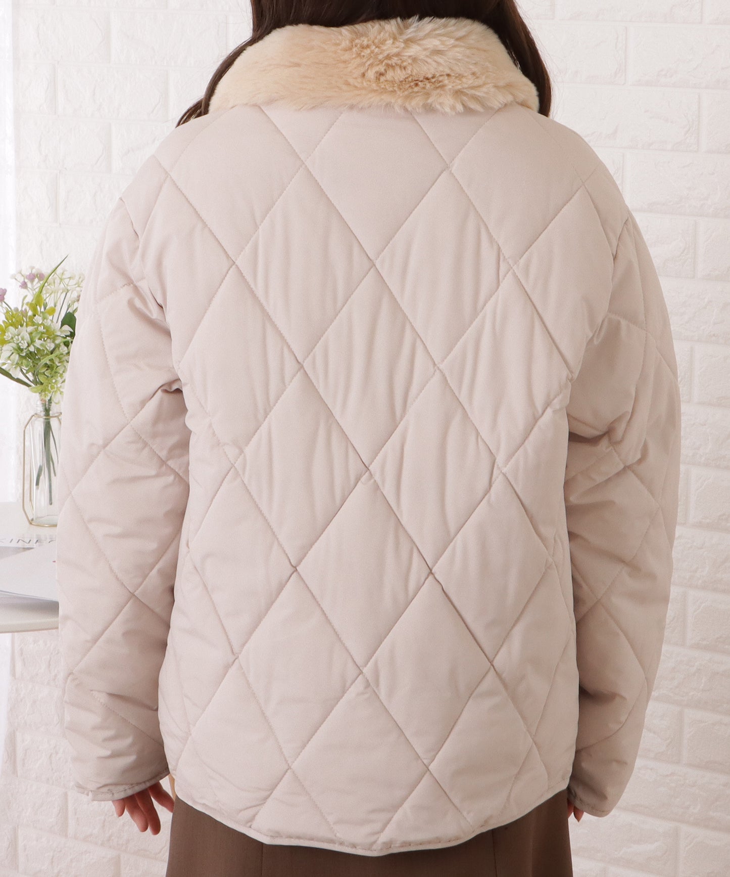 ファーカラー中綿キルティングジャケット