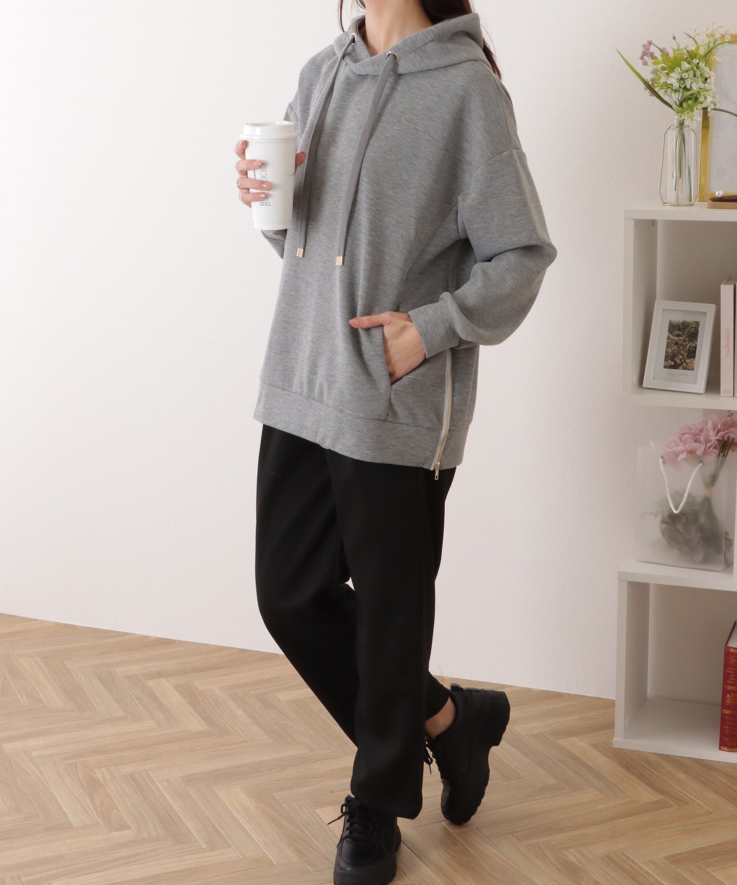 サイド ジップ ダンボール フーデット プルオーバー