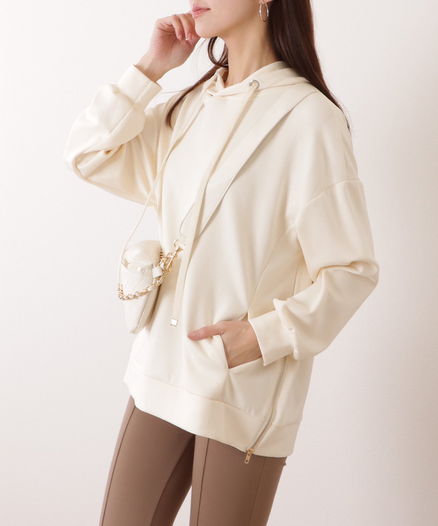 サイド ジップ ダンボール フーデット プルオーバー