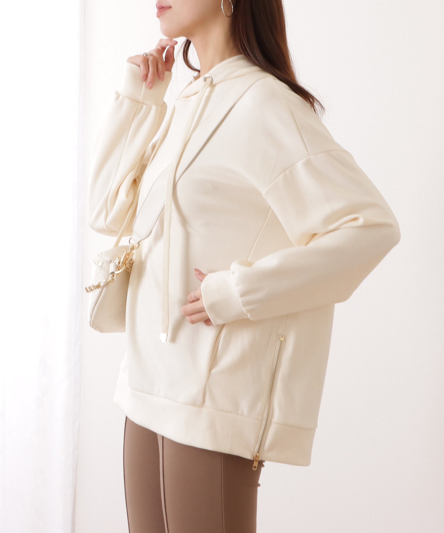 サイド ジップ ダンボール フーデット プルオーバー