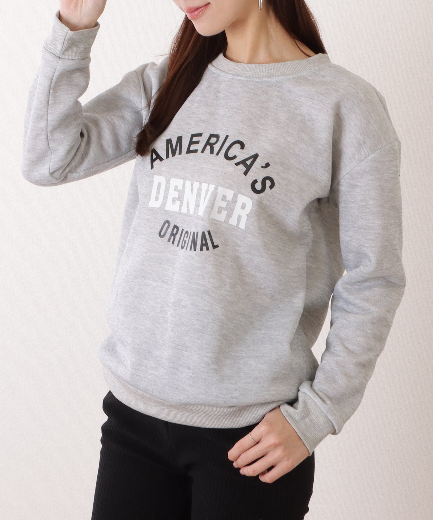 ロゴ付き オーバーサイズ 長袖 スウェット プルオーバー