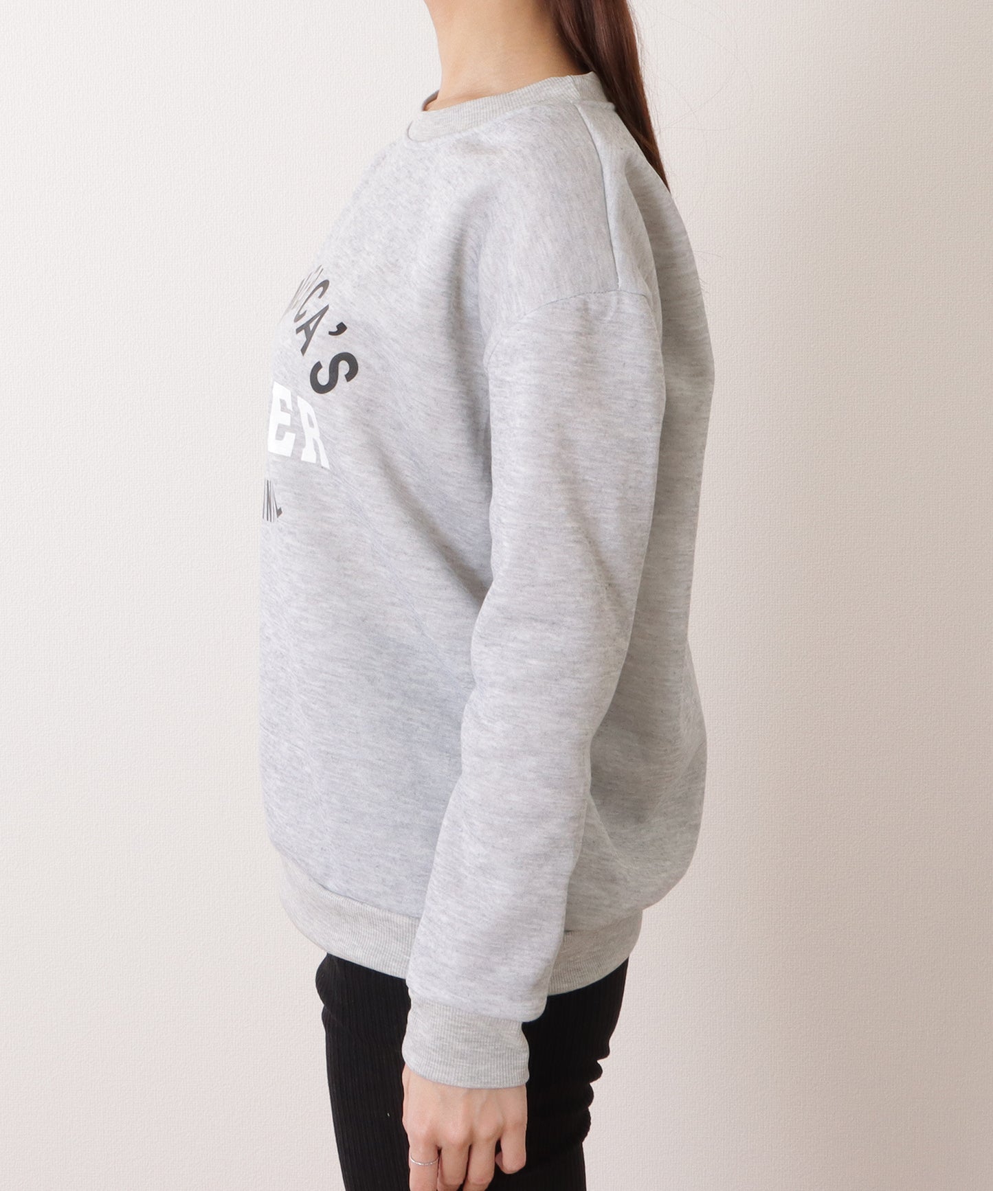 ロゴ付き オーバーサイズ 長袖 スウェット プルオーバー