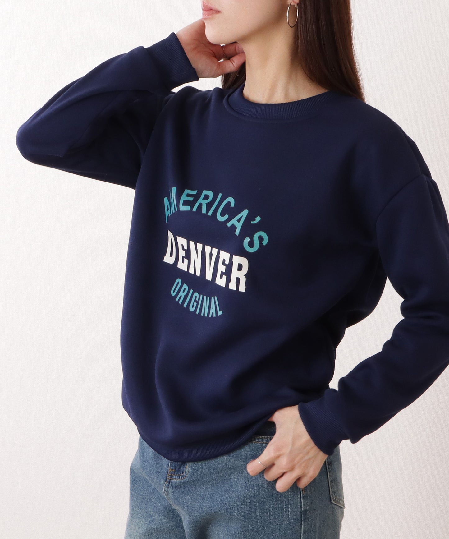 ロゴ付き オーバーサイズ 長袖 スウェット プルオーバー