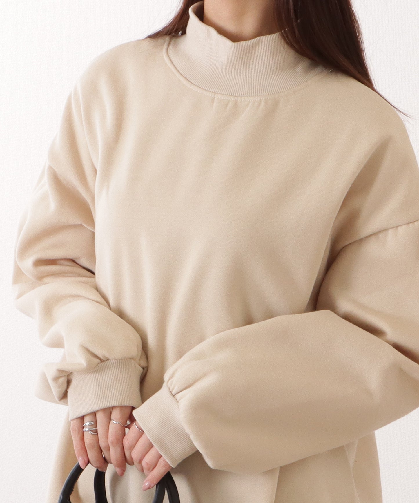 ハイネック サイド スリット ボリューム スリーブ プルオーバー