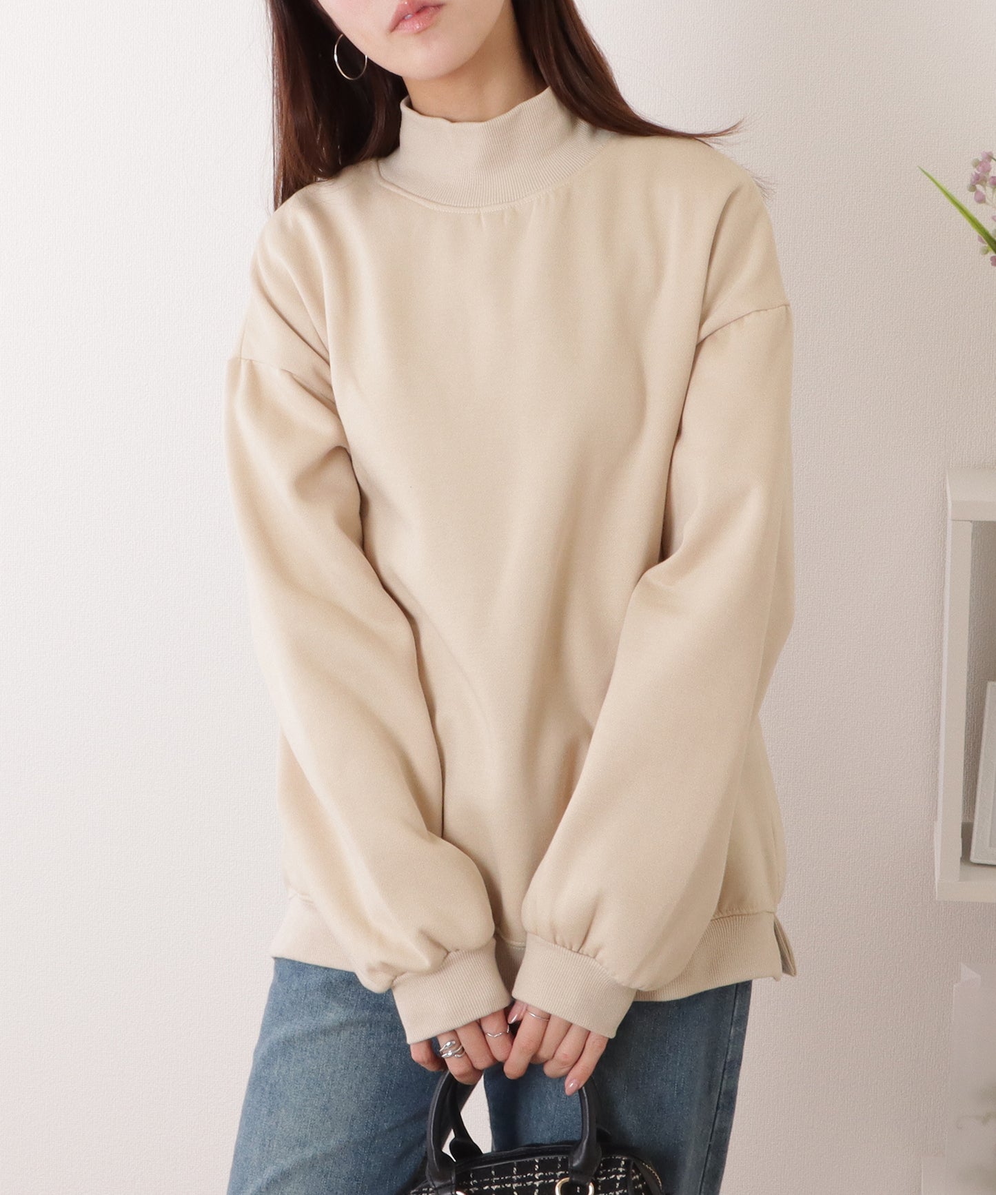 ハイネック サイド スリット ボリューム スリーブ プルオーバー