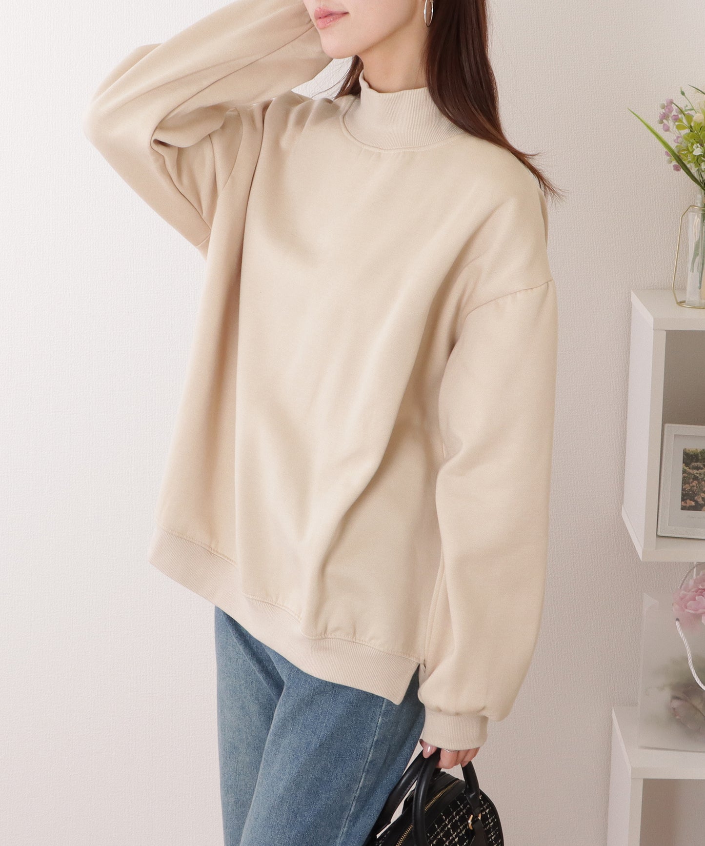ハイネック サイド スリット ボリューム スリーブ プルオーバー