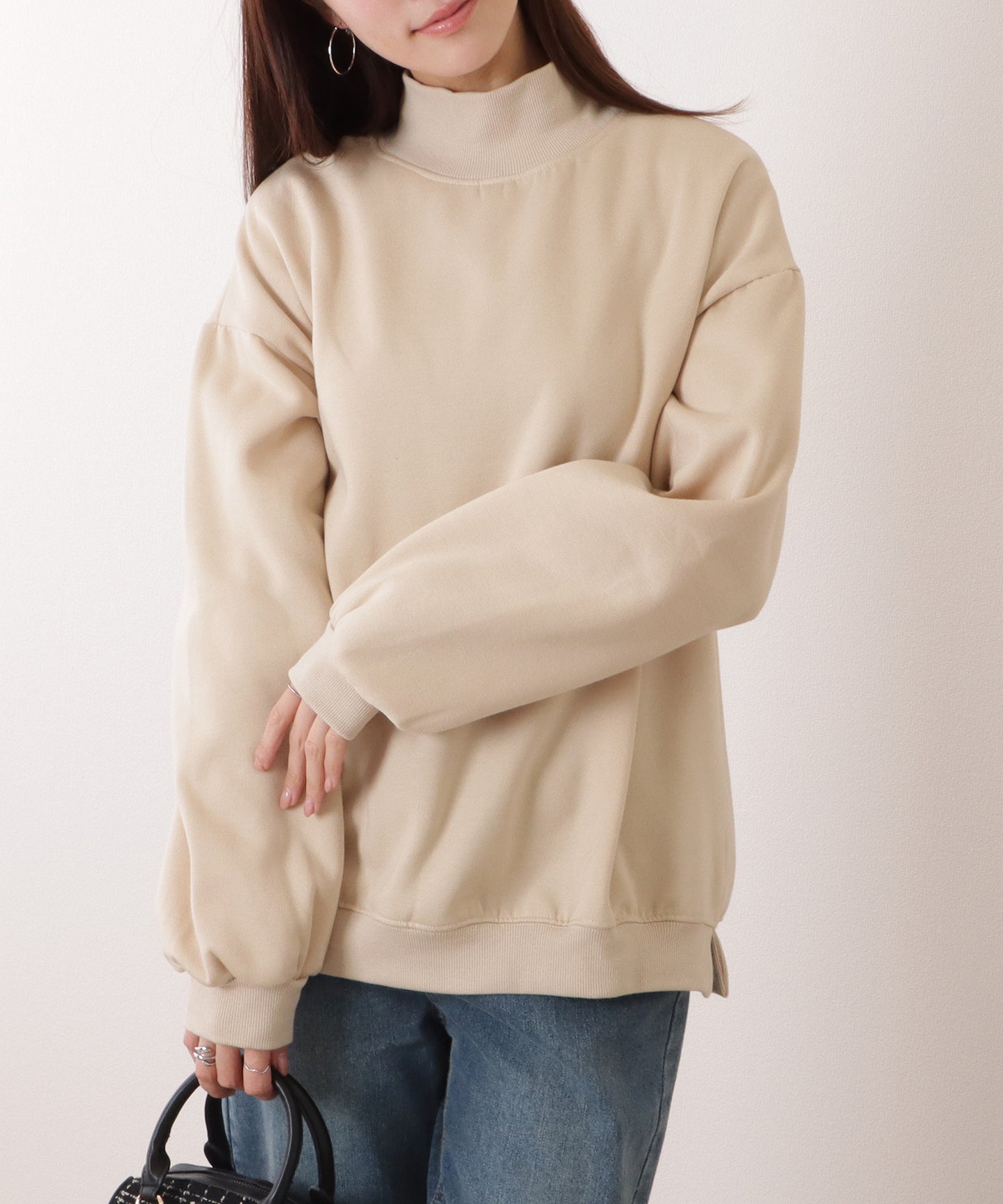 ハイネック サイド スリット ボリューム スリーブ プルオーバー