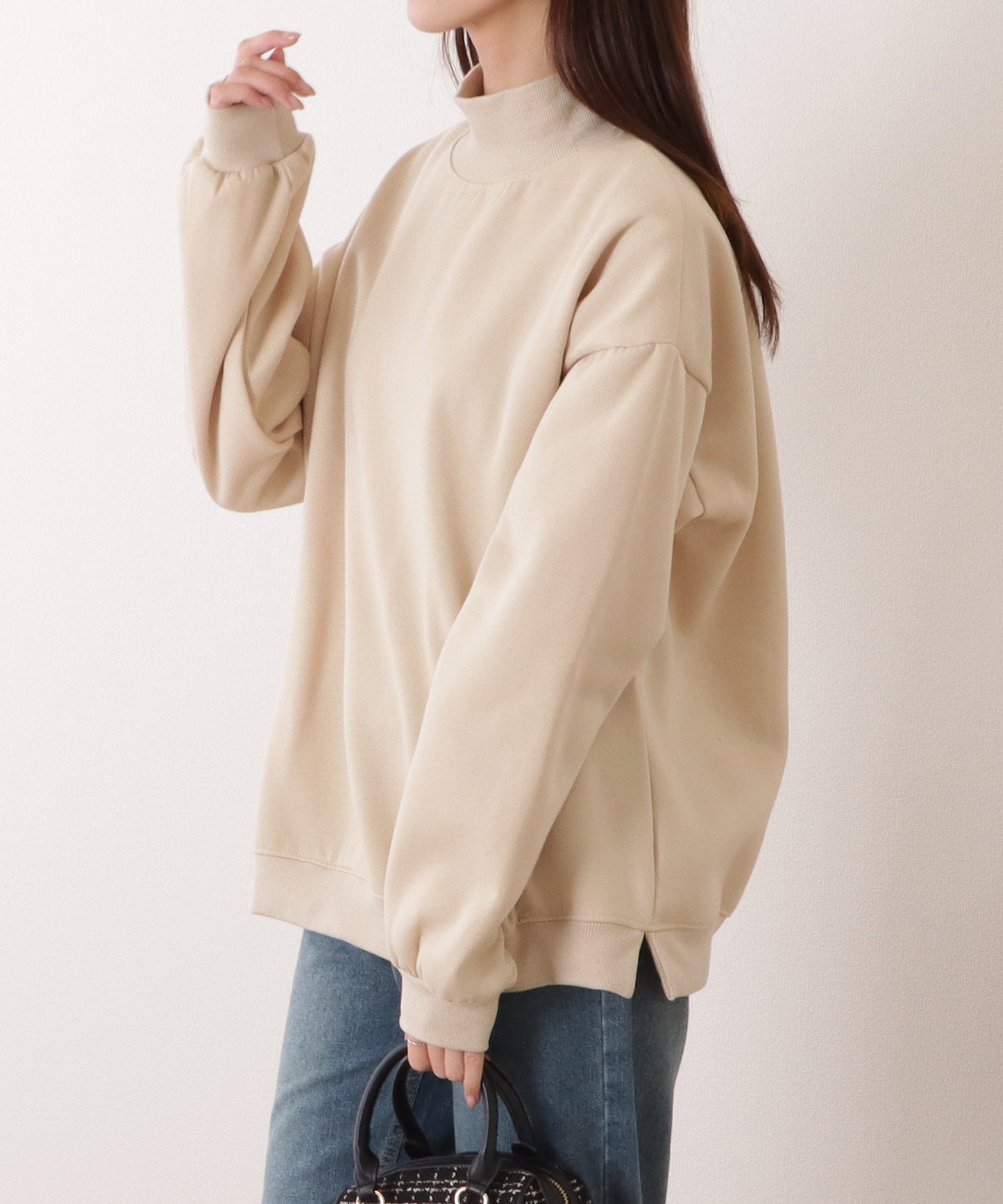 ハイネック サイド スリット ボリューム スリーブ プルオーバー