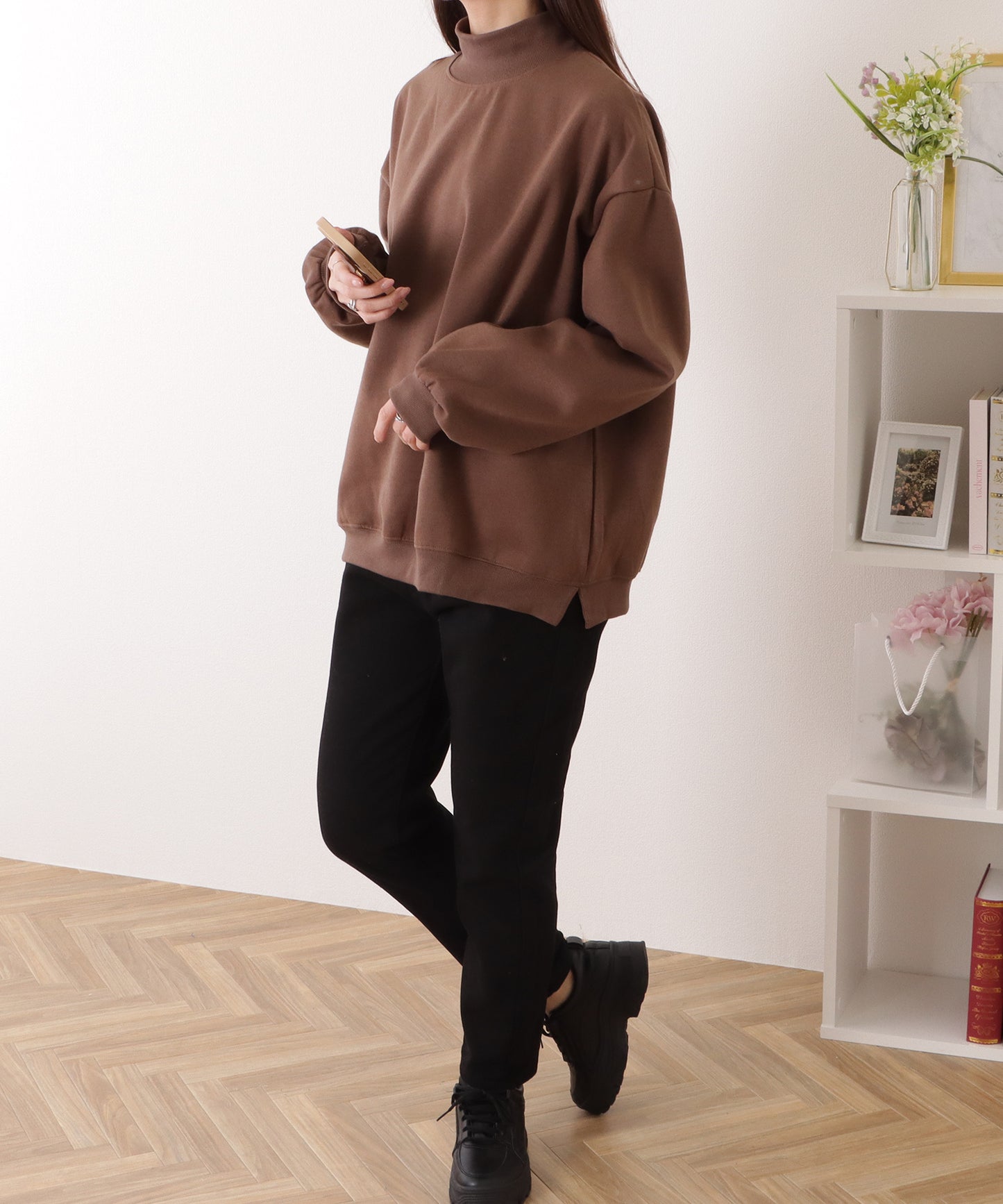 ハイネック サイド スリット ボリューム スリーブ プルオーバー