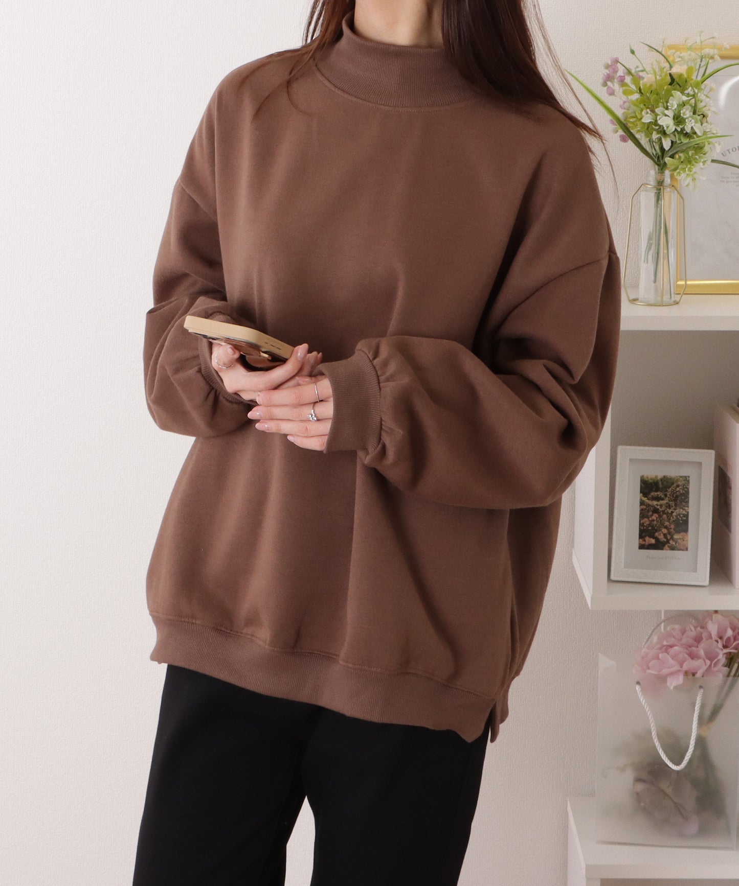 ハイネック サイド スリット ボリューム スリーブ プルオーバー