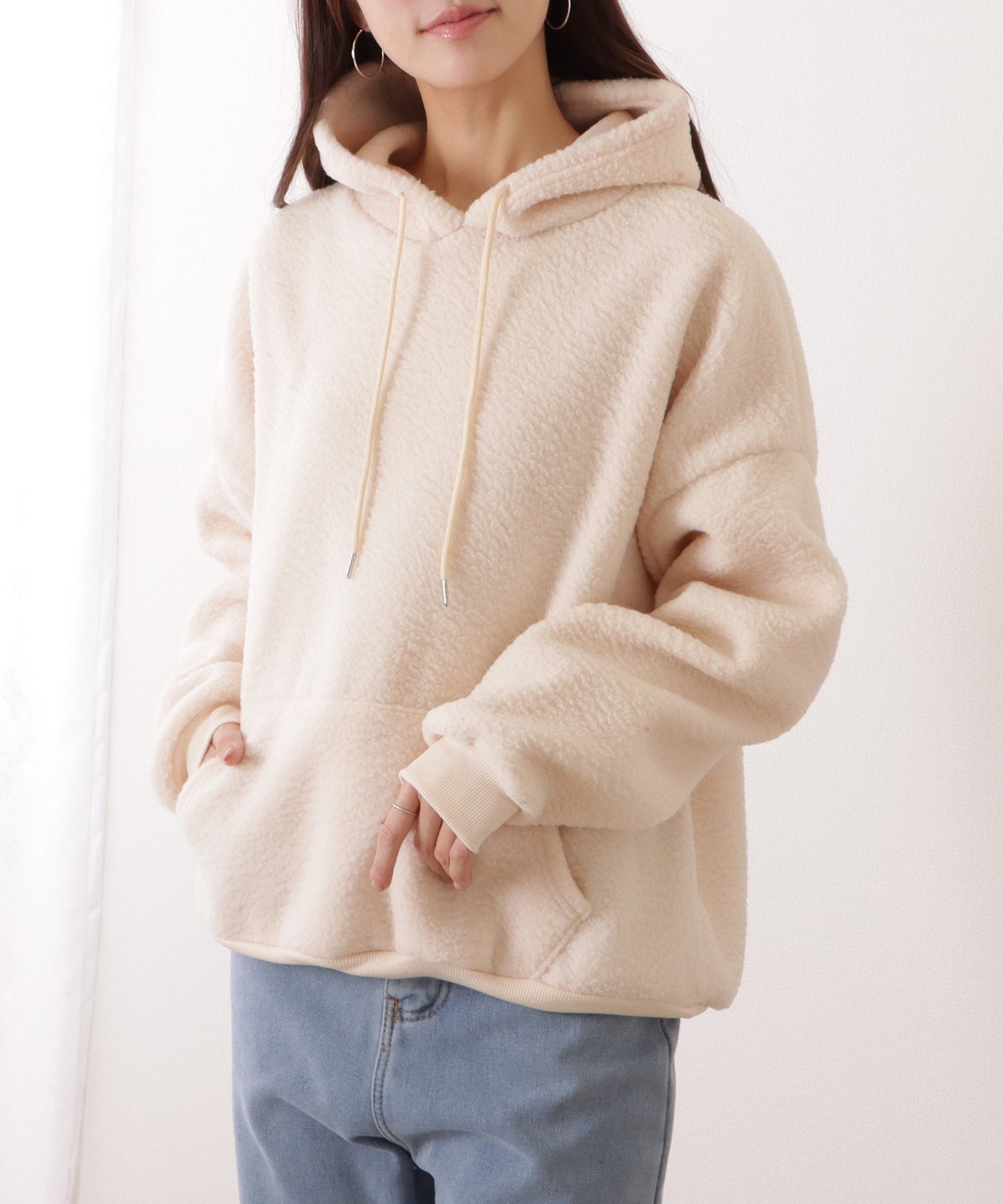 オーバー サイズ フーデット ボア パーカー