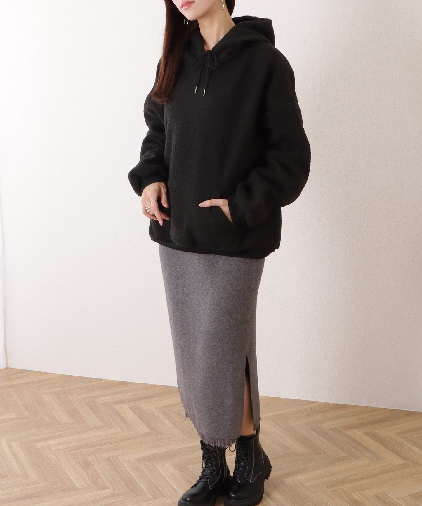 オーバー サイズ フーデット ボア パーカー