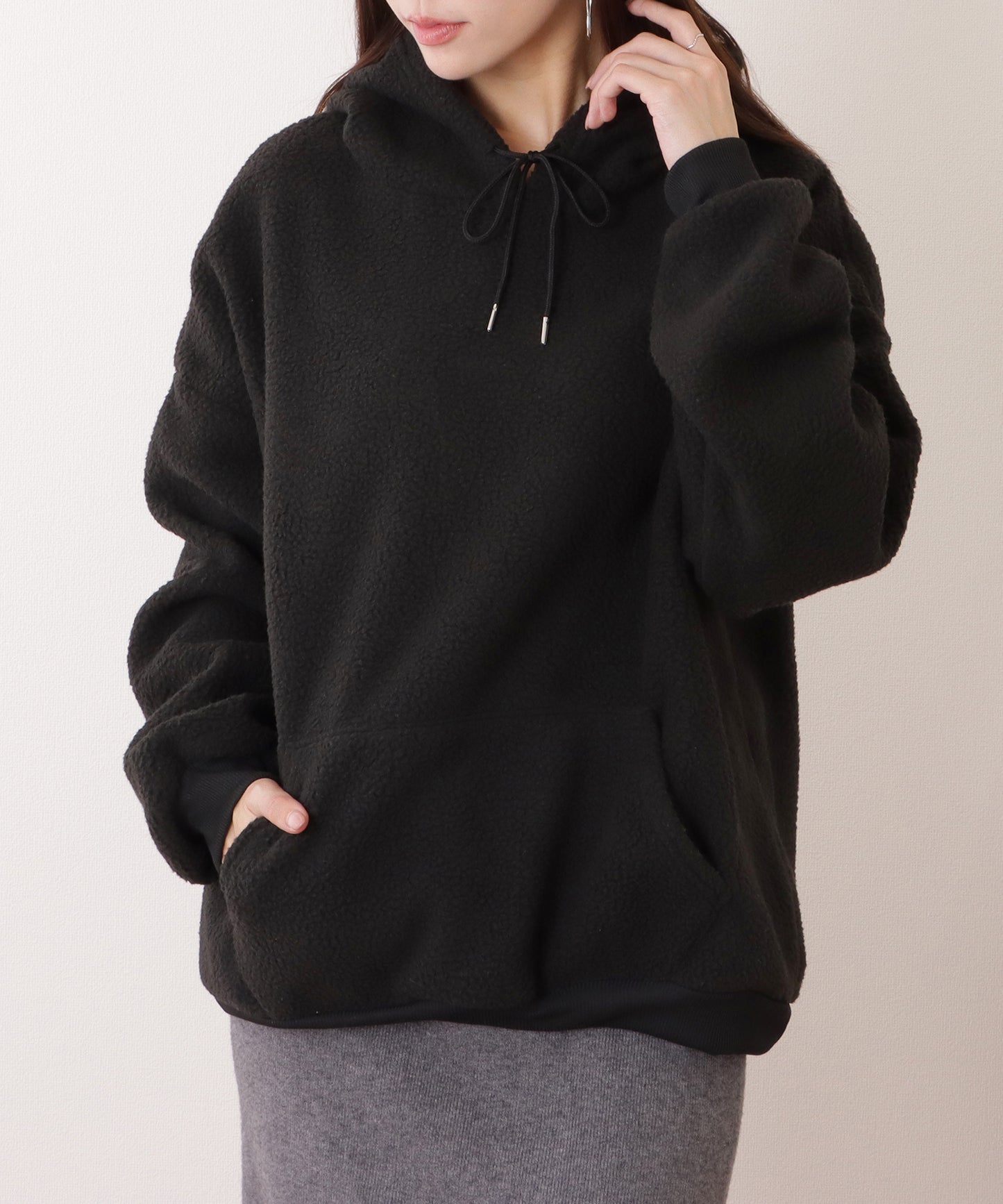 オーバー サイズ フーデット ボア パーカー