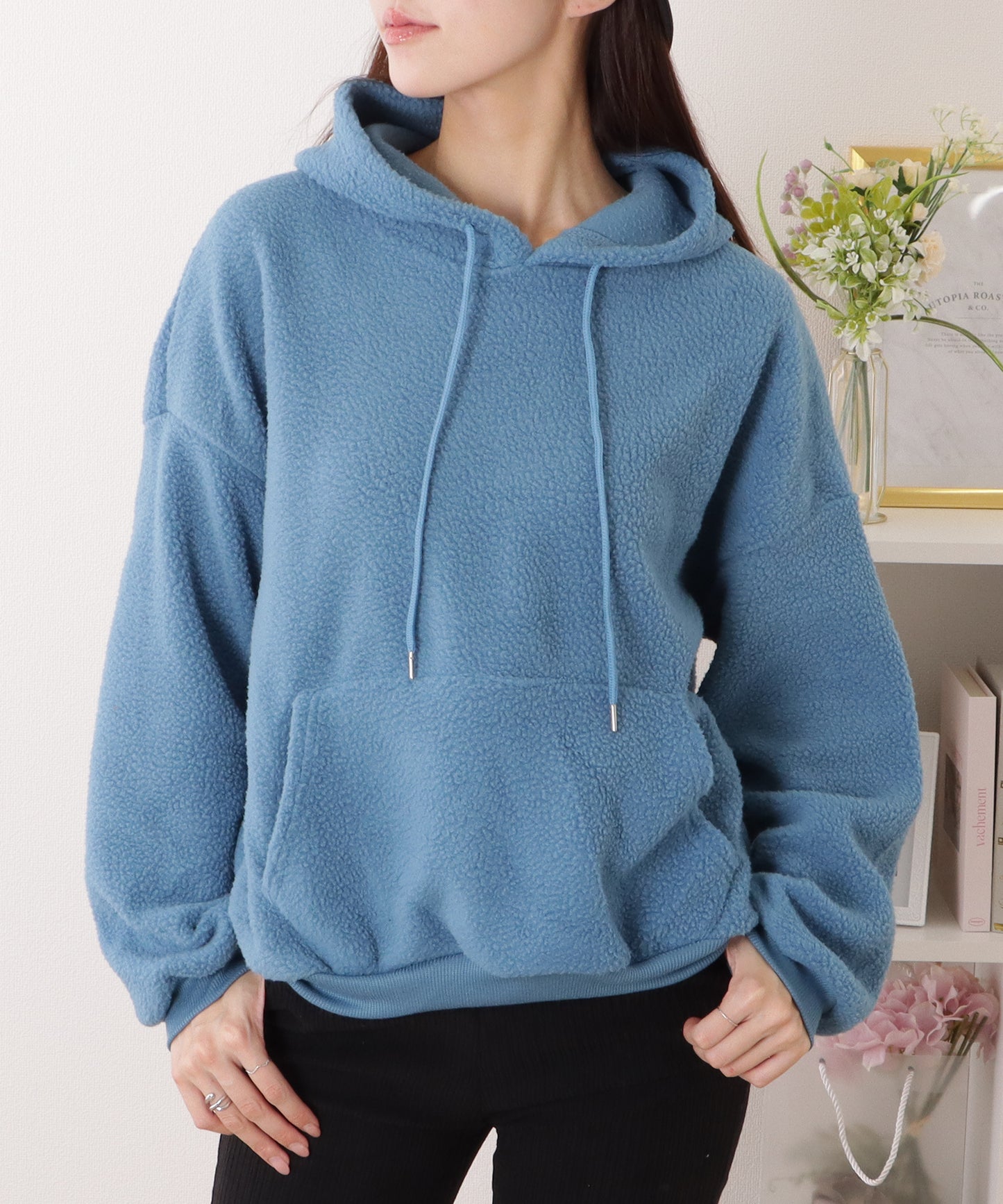 オーバー サイズ フーデット ボア パーカー