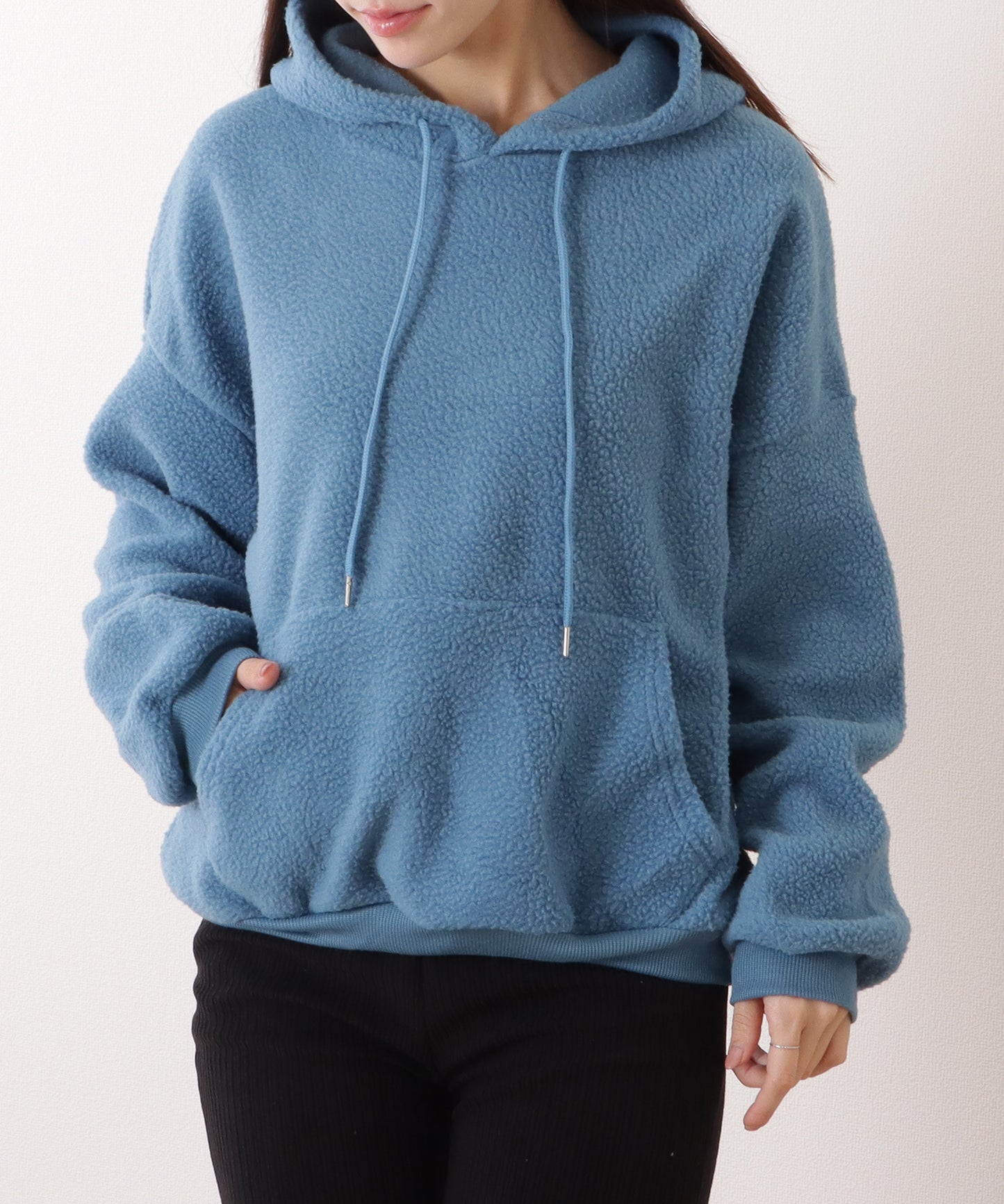 オーバー サイズ フーデット ボア パーカー