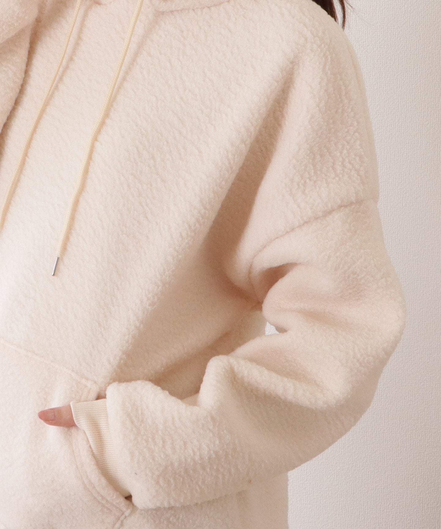 オーバー サイズ フーデット ボア パーカー