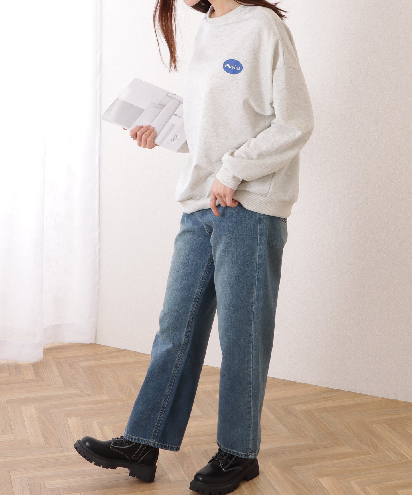 ビッグシルエット レターロゴ 長袖 ゆるプルオーバー