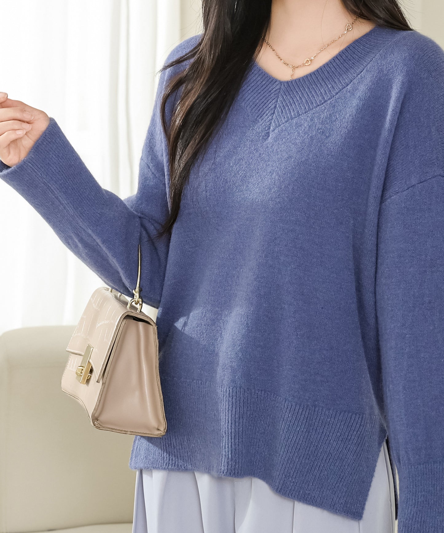 ソリッドカラー Vネック 長袖 ニット プルオーバー