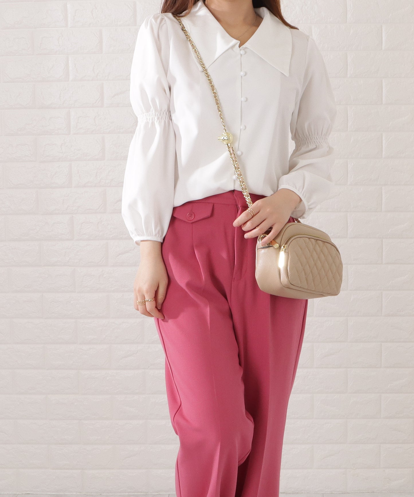 フェイクレザーゴールドチェーンショルダーバッグ