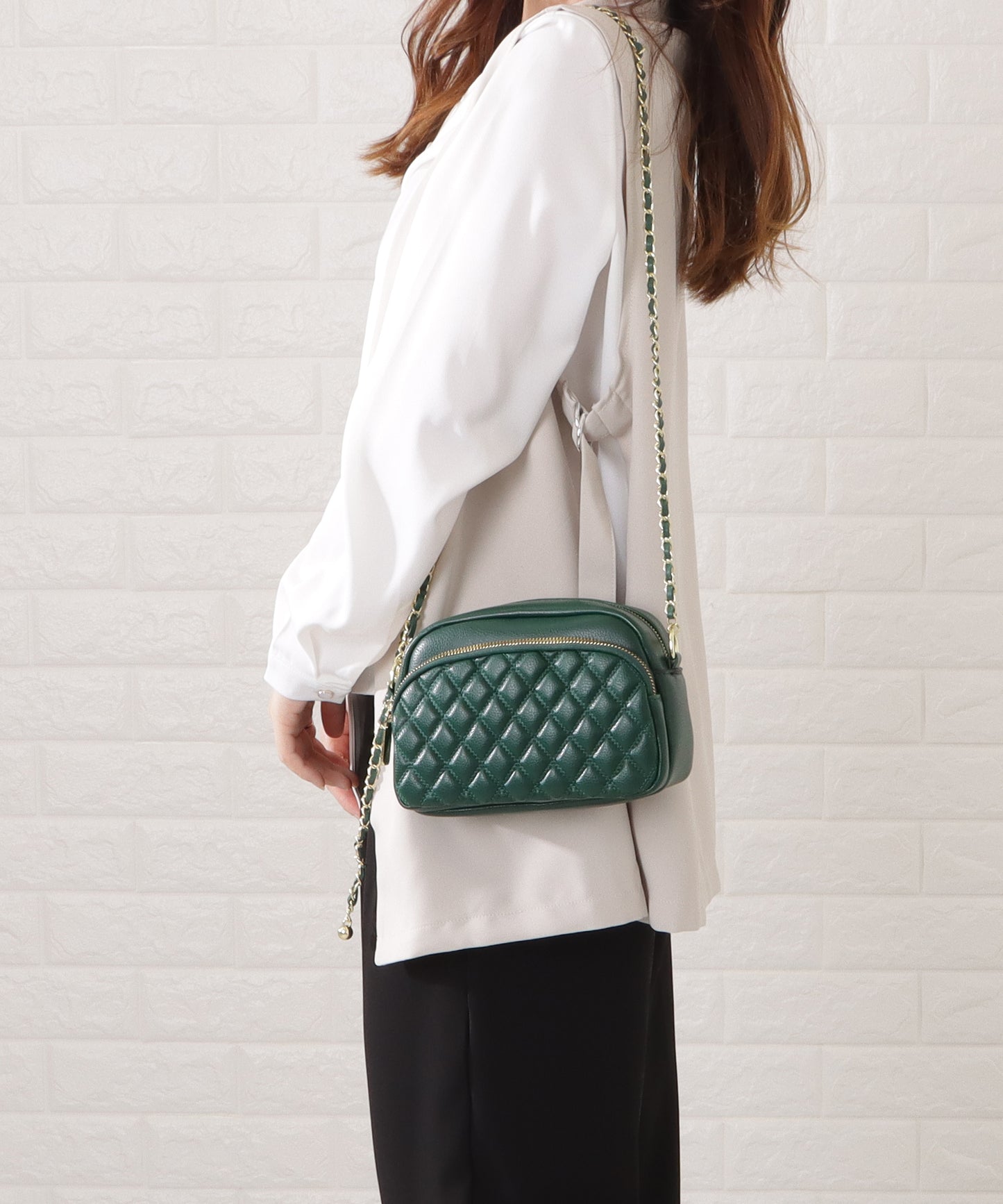 フェイクレザーゴールドチェーンショルダーバッグ