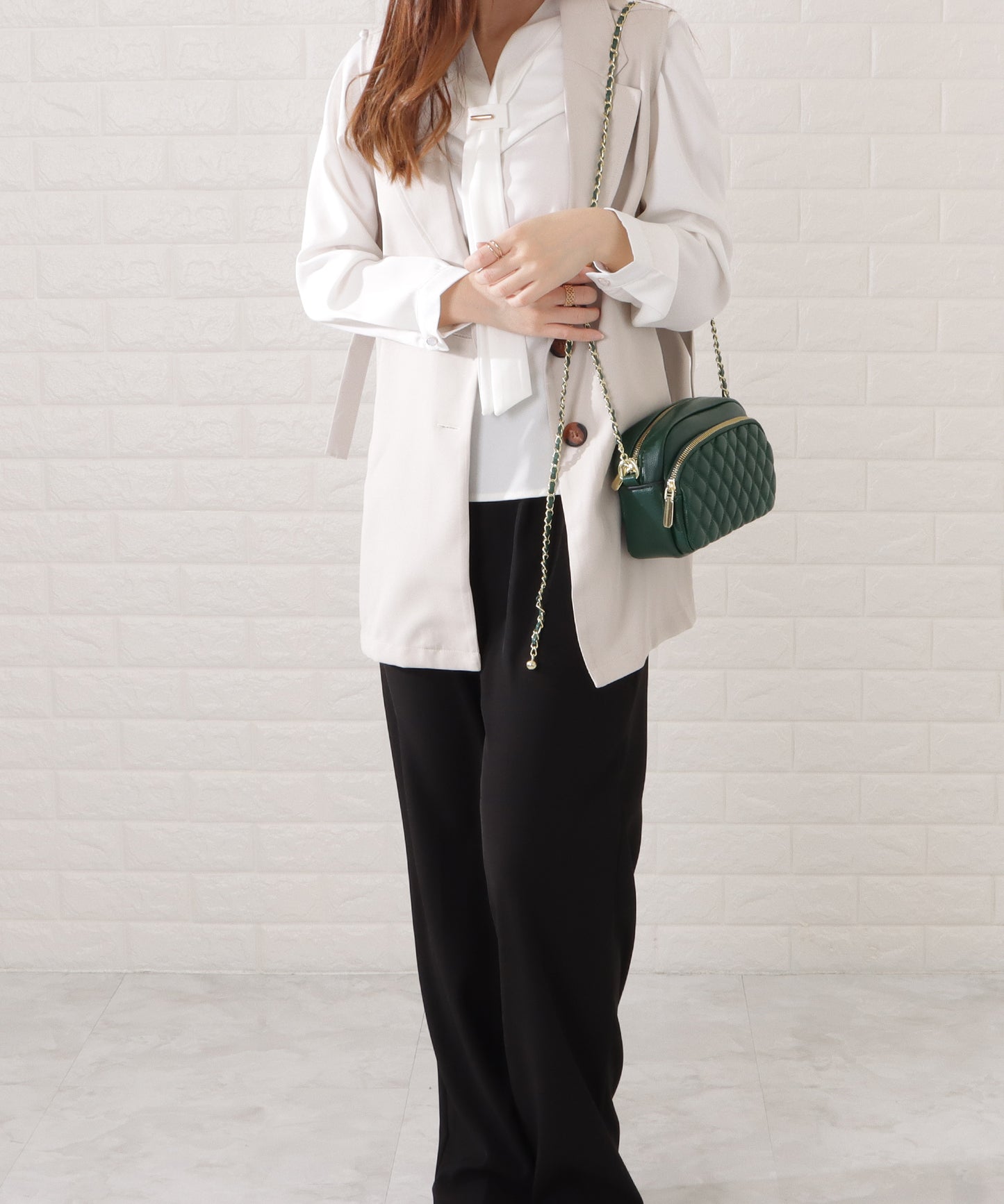 フェイクレザーゴールドチェーンショルダーバッグ