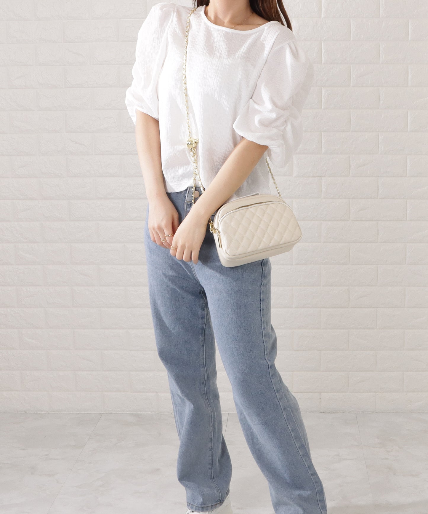 フェイクレザーゴールドチェーンショルダーバッグ