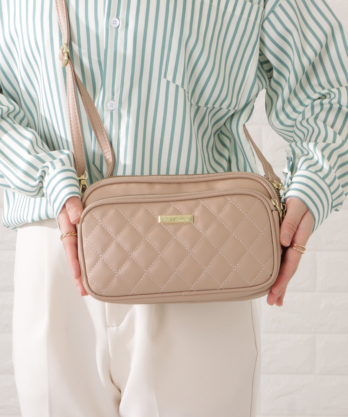 3ポケットキルティングショルダーバッグ