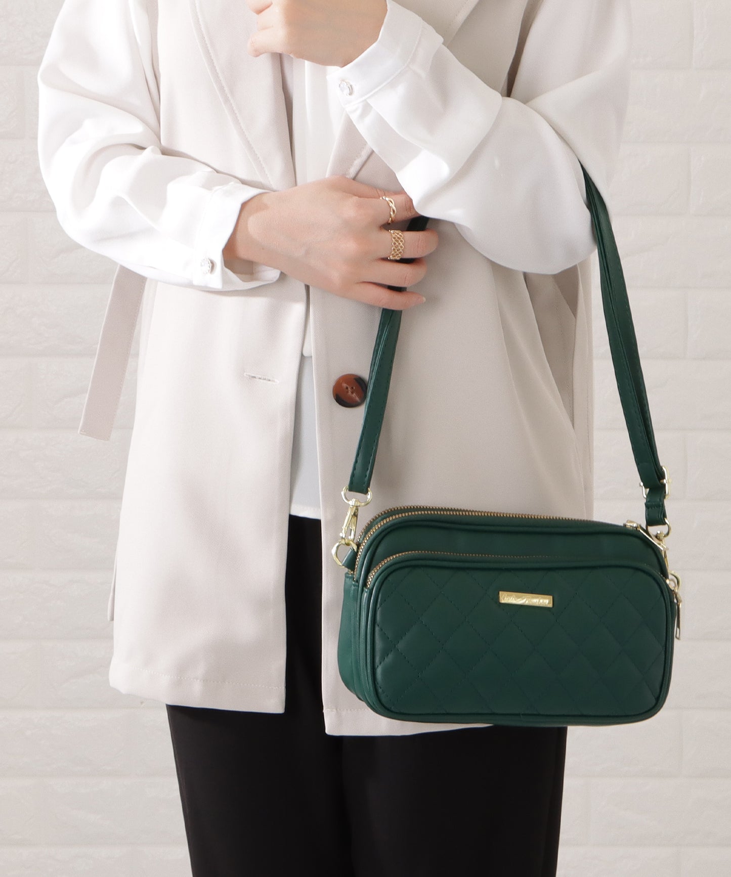 3ポケットキルティングショルダーバッグ