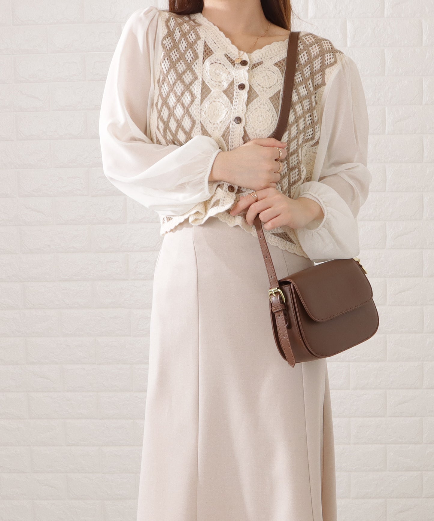 レザー調ラウンドショルダーバッグ