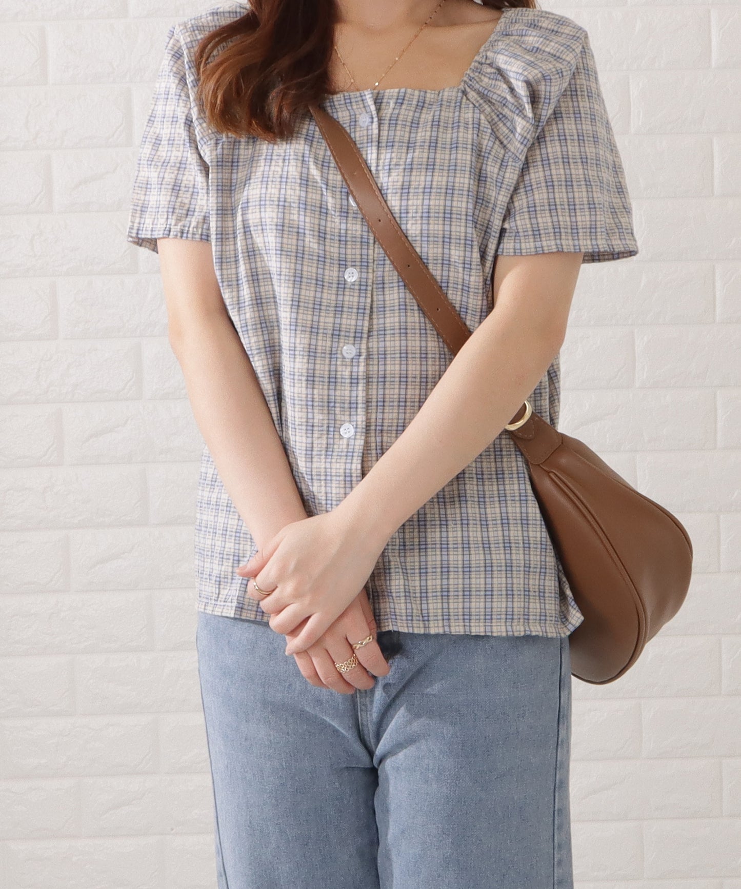 マットレザー調ラウンドボディバッグ