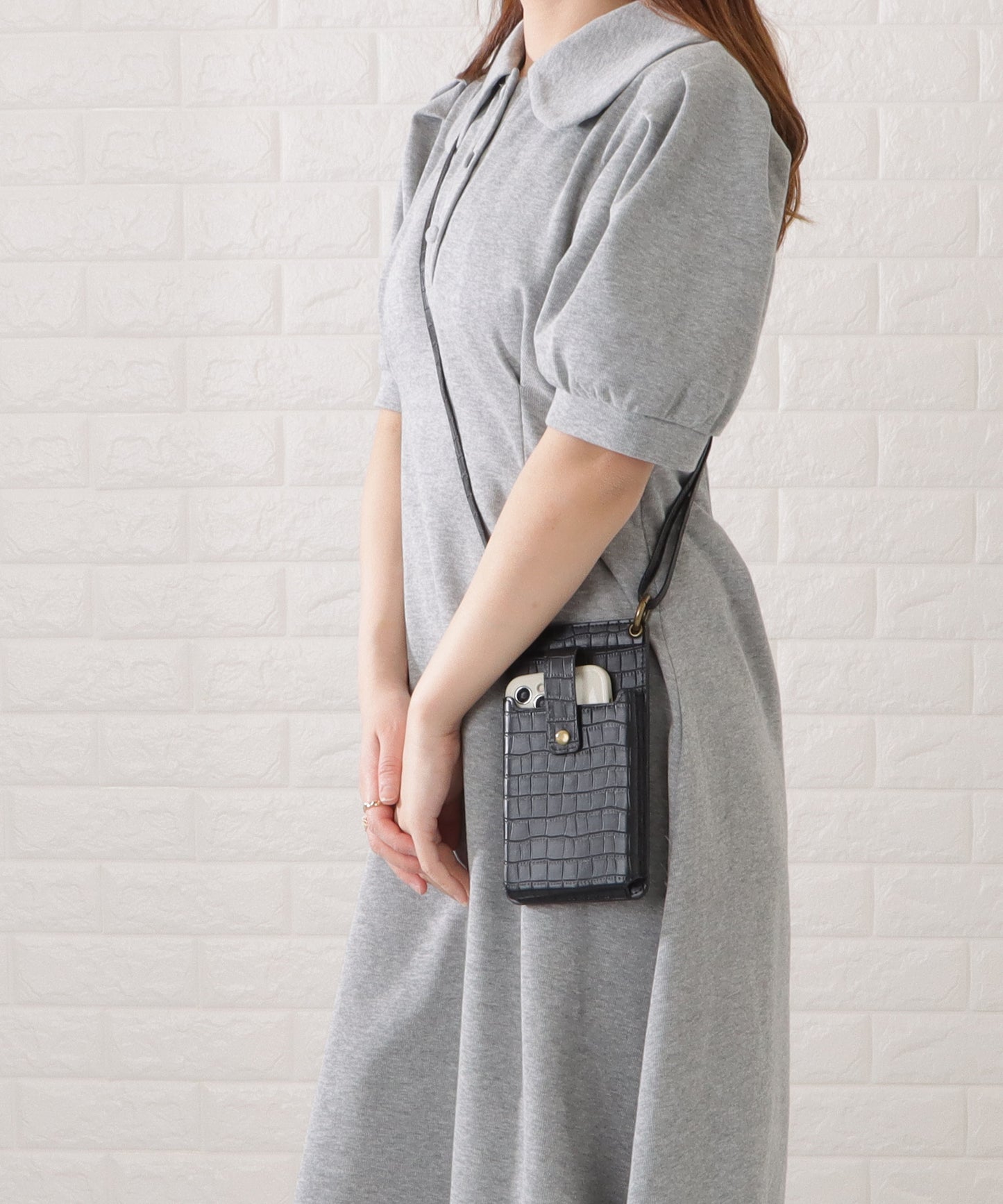 クロコダイルレザー調2WAYスマホショルダーバッグ