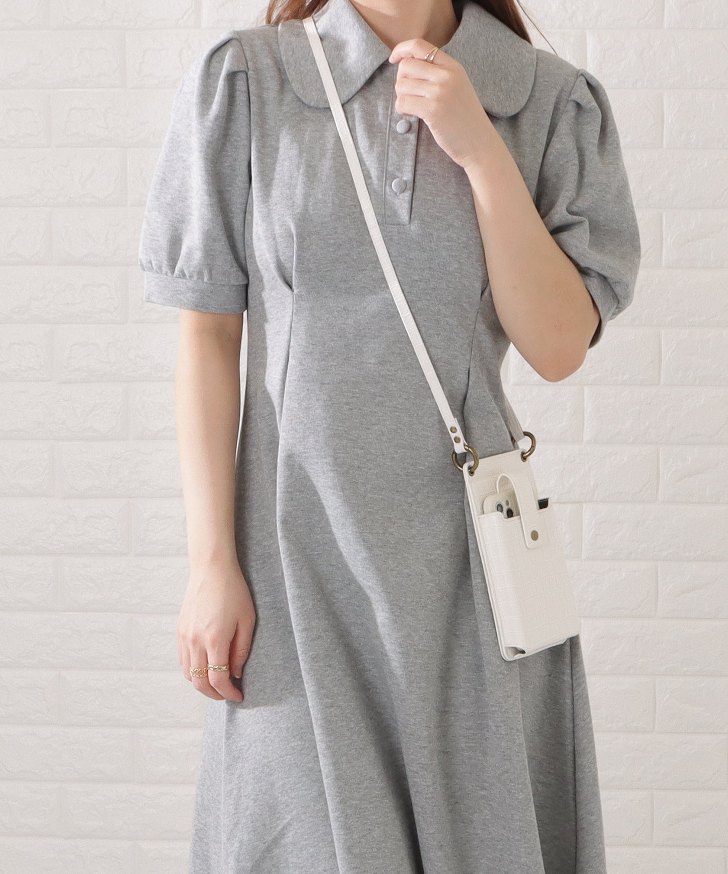 クロコダイルレザー調2WAYスマホショルダーバッグ