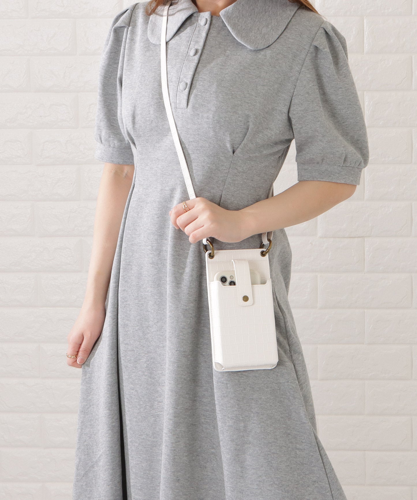 クロコダイルレザー調2WAYスマホショルダーバッグ