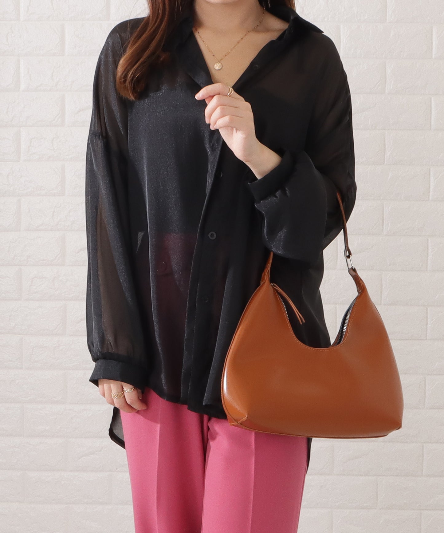 レザー調ワンハンドルハンドバッグ