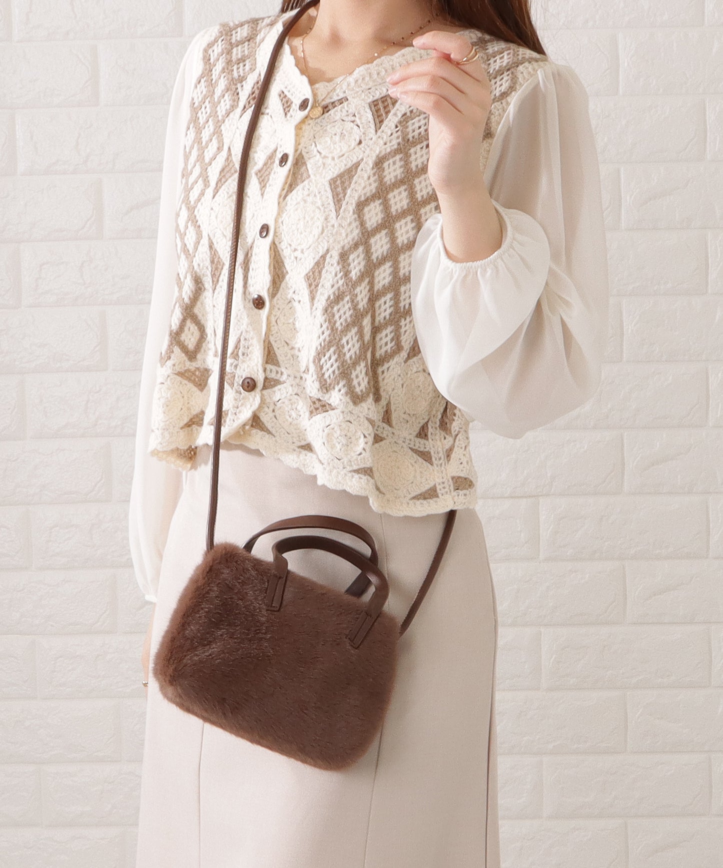 ファー×レザー調スクエアショルダーバッグ