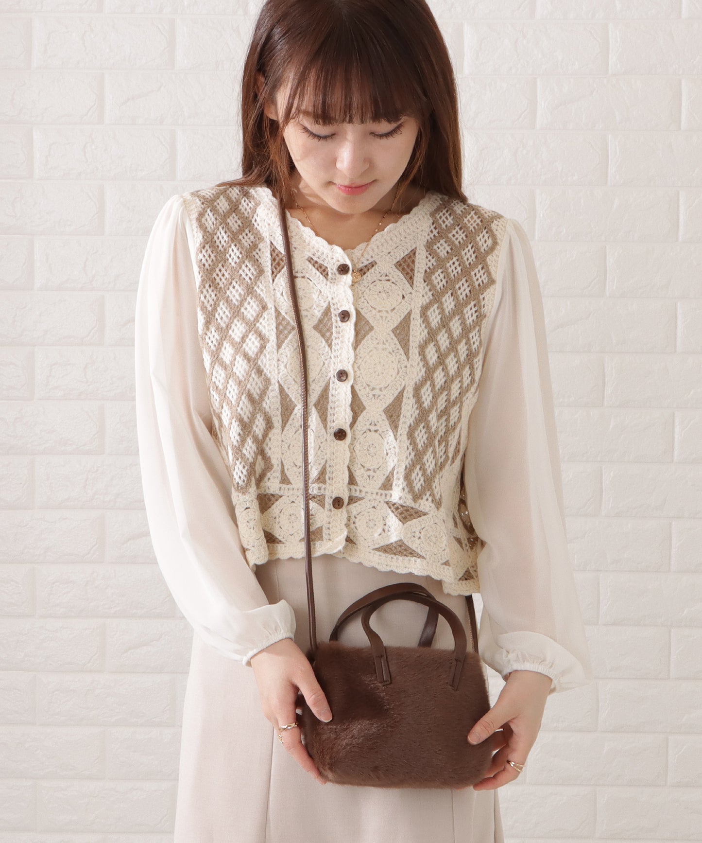 ファー×レザー調スクエアショルダーバッグ