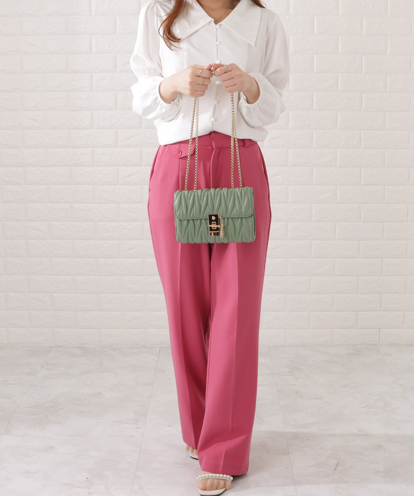 レザー調ヘリンボーンキルティングチェーンショルダーバッグ