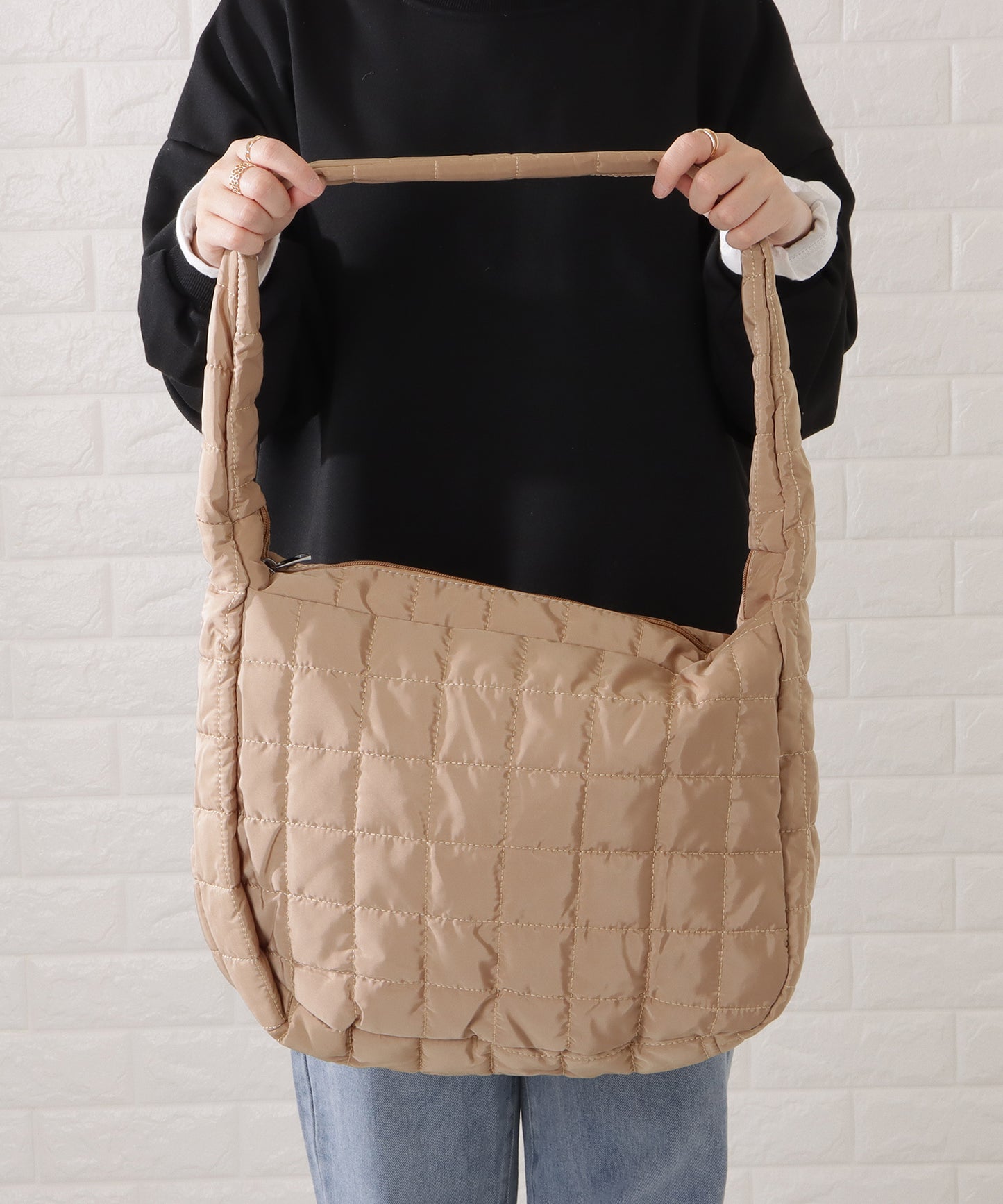 キルティングビッグショルダーバッグ