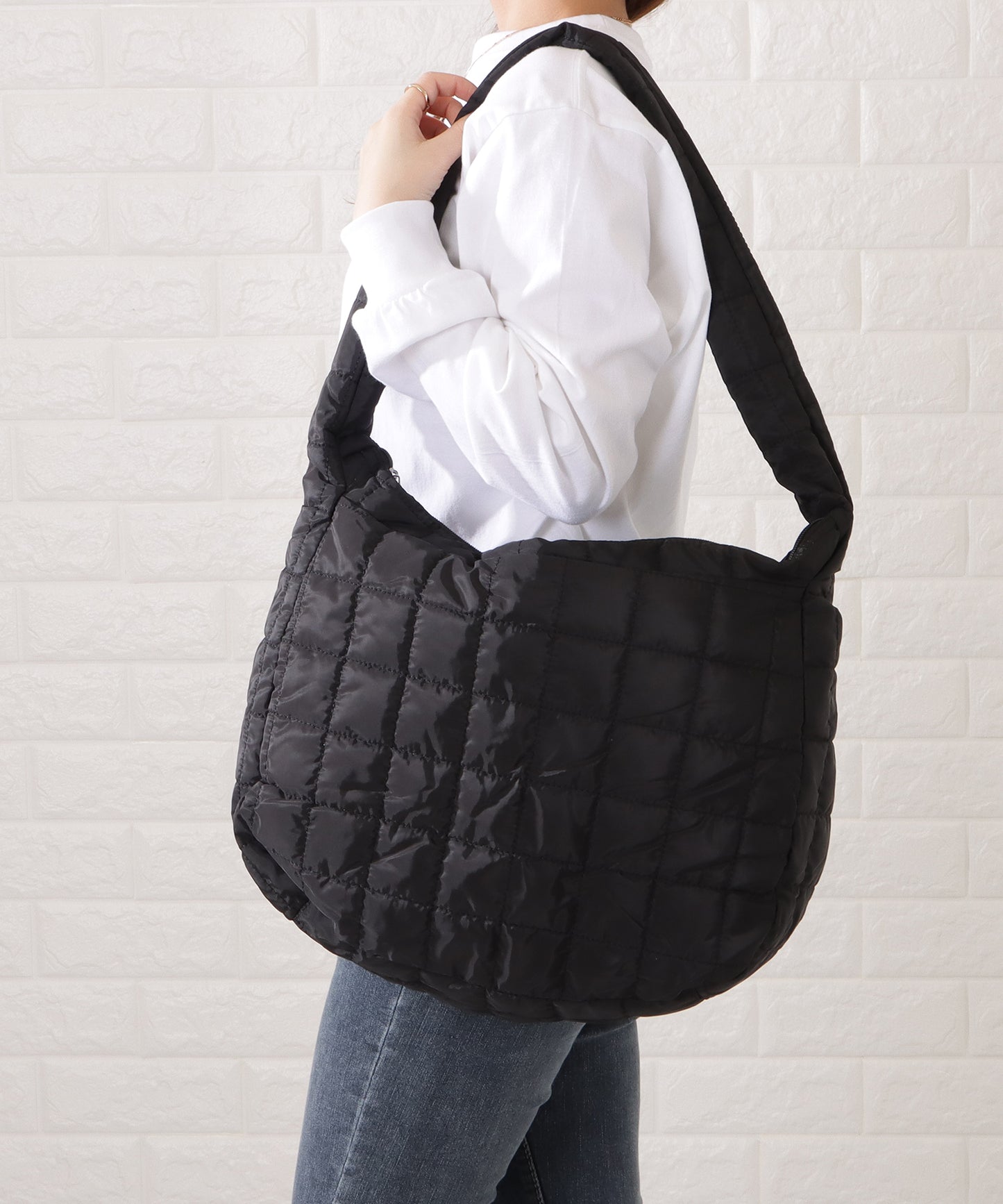 キルティングビッグショルダーバッグ